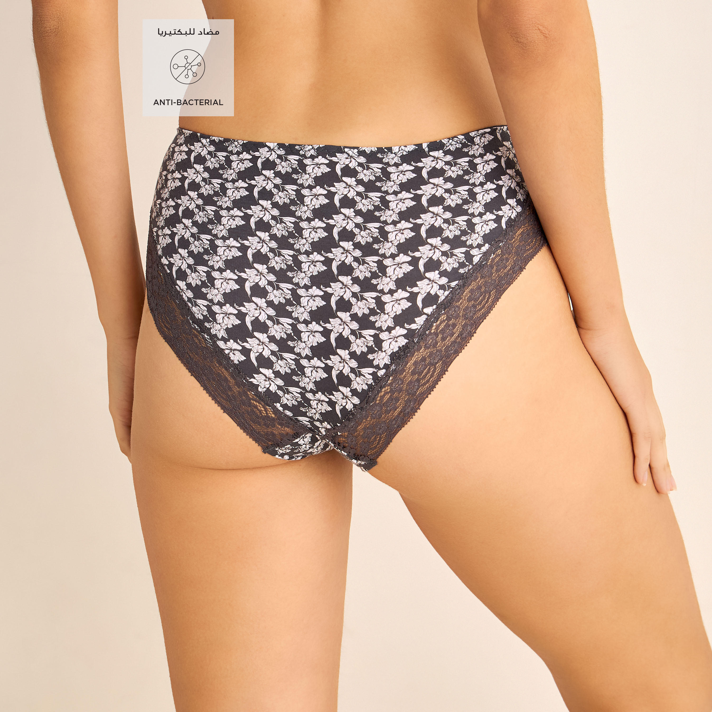 سروال داخلي بخصر مرتفع وتفاصيل دانتيل وطبعات-women-clothing-lingerie-panties-image-2