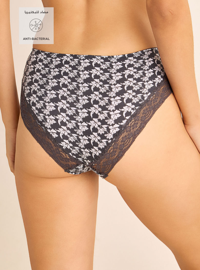سروال داخلي بخصر مرتفع وتفاصيل دانتيل وطبعات-women-clothing-lingerie-panties-image-2