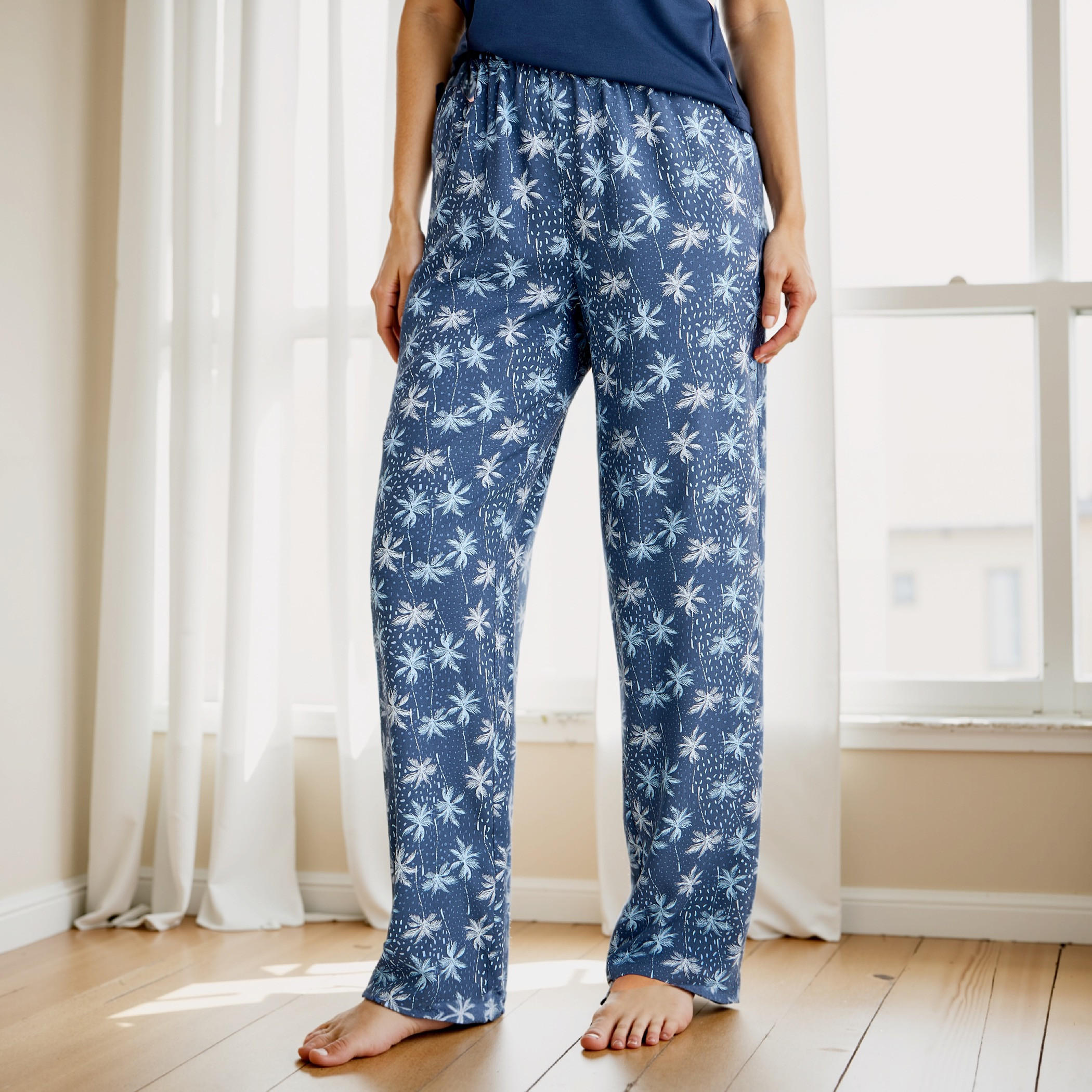 Graphic Print Viscose T-shirt and Pyjama Set-women-clothing-nightwear-pyjamas-longsets-image-3