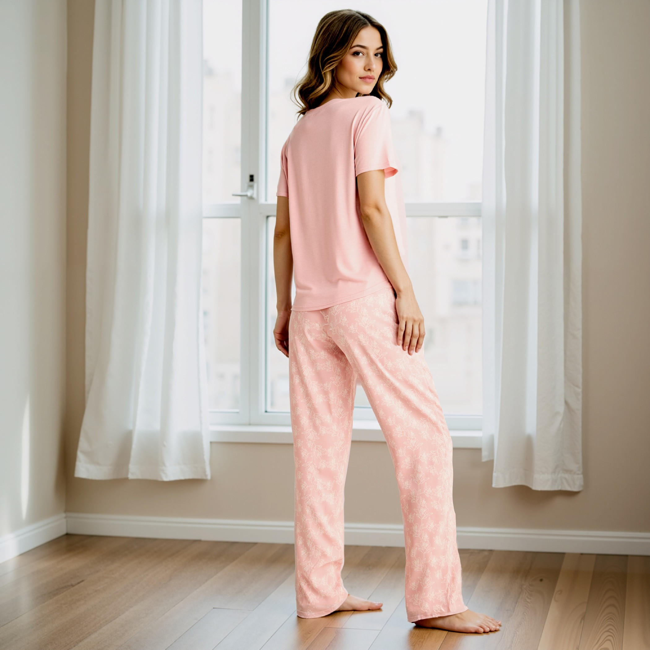 طقم بيجاما وتيشيرت بطبعات أزهار-women-clothing-nightwear-pyjamas-longsets-image-4