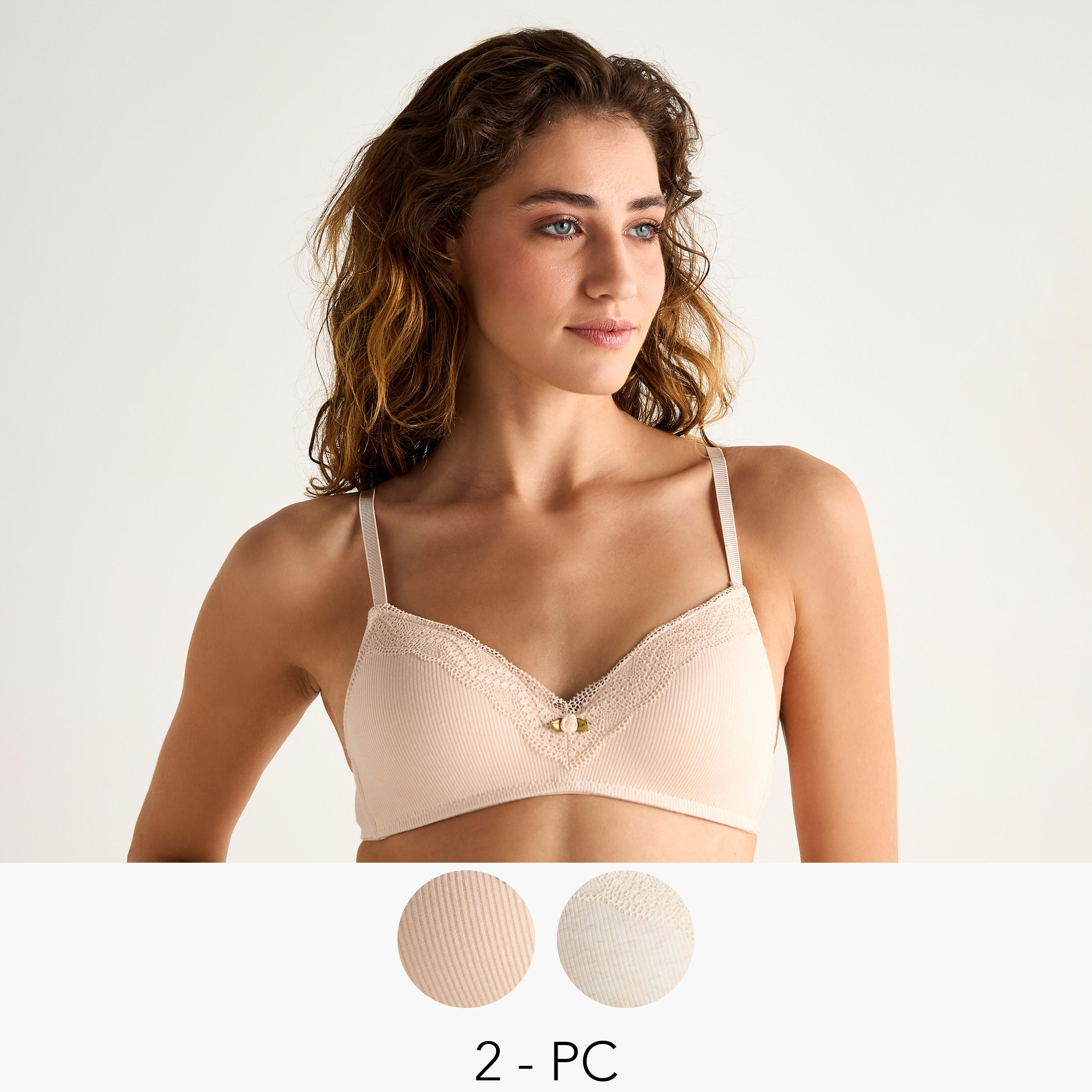 طقم صدرية مضلعة بمشبك إغلاق وتفاصيل دانتيل من قطعتين-women-clothing-lingerie-bras-image-1