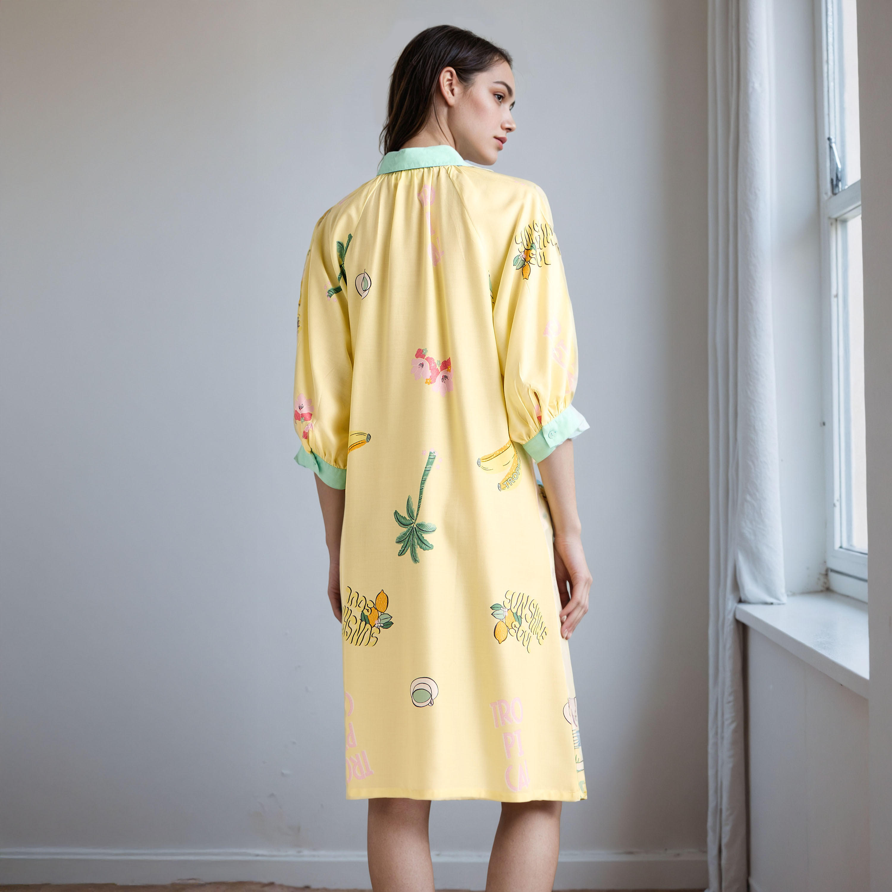 قميص نوم بطبعات وياقة عادية وأكمام 3/4-women-clothing-nightwear-nighties-image-3