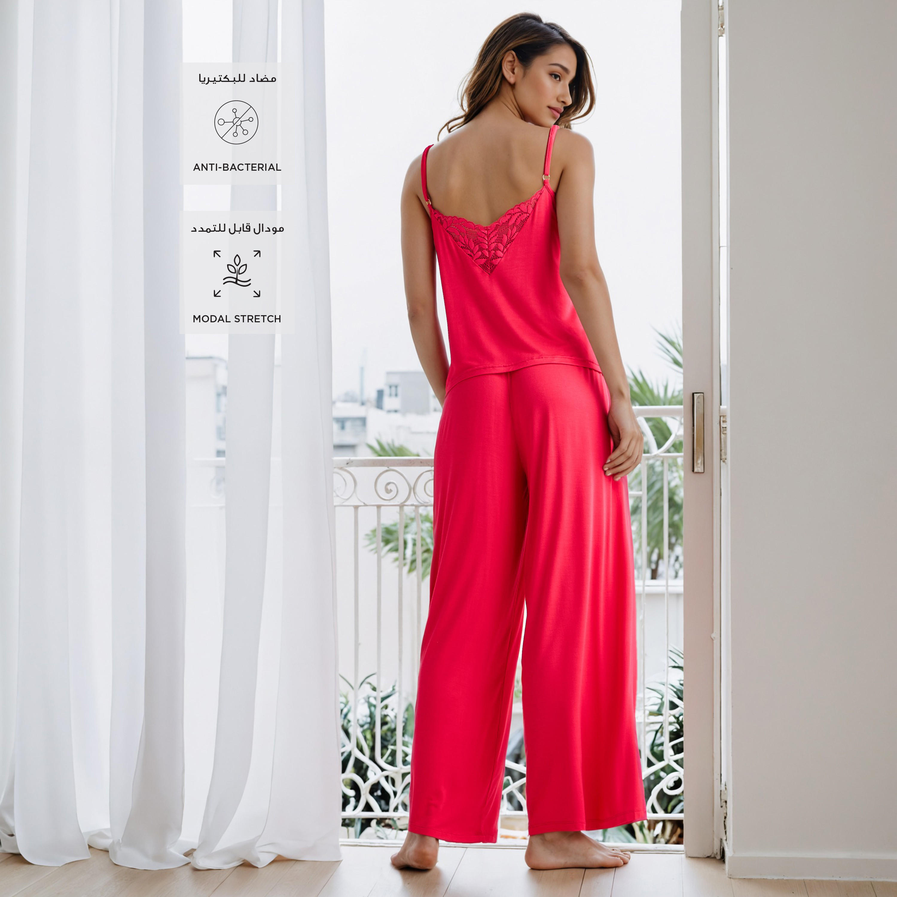 طقم بيجاما وقميص داخلي بحمّالات وتفاصيل دانتيل-women-clothing-nightwear-pyjamas-longsets-image-2