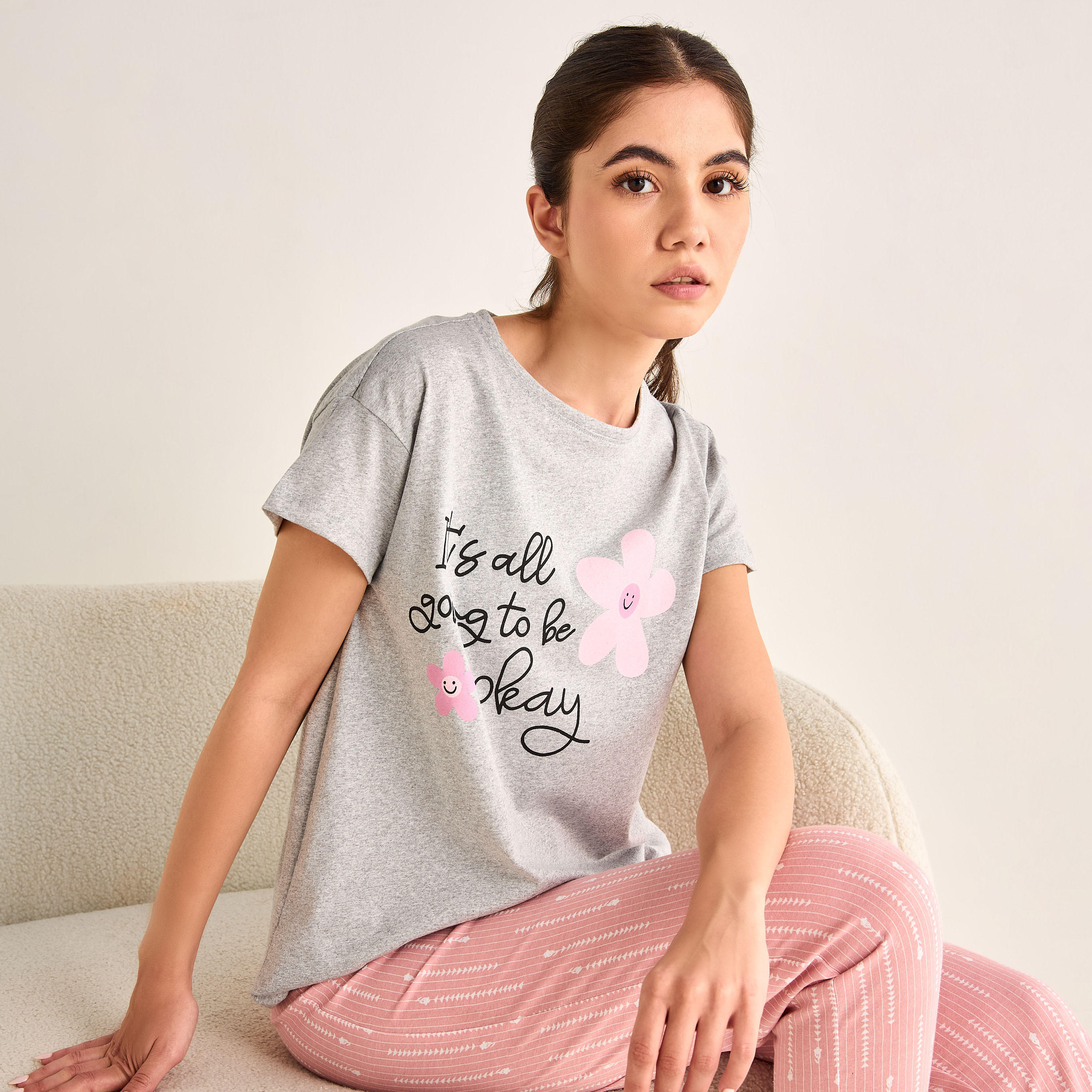 Floral Printed Pyjama Set-women-clothing-nightwear-pyjamas-longsets-image-7