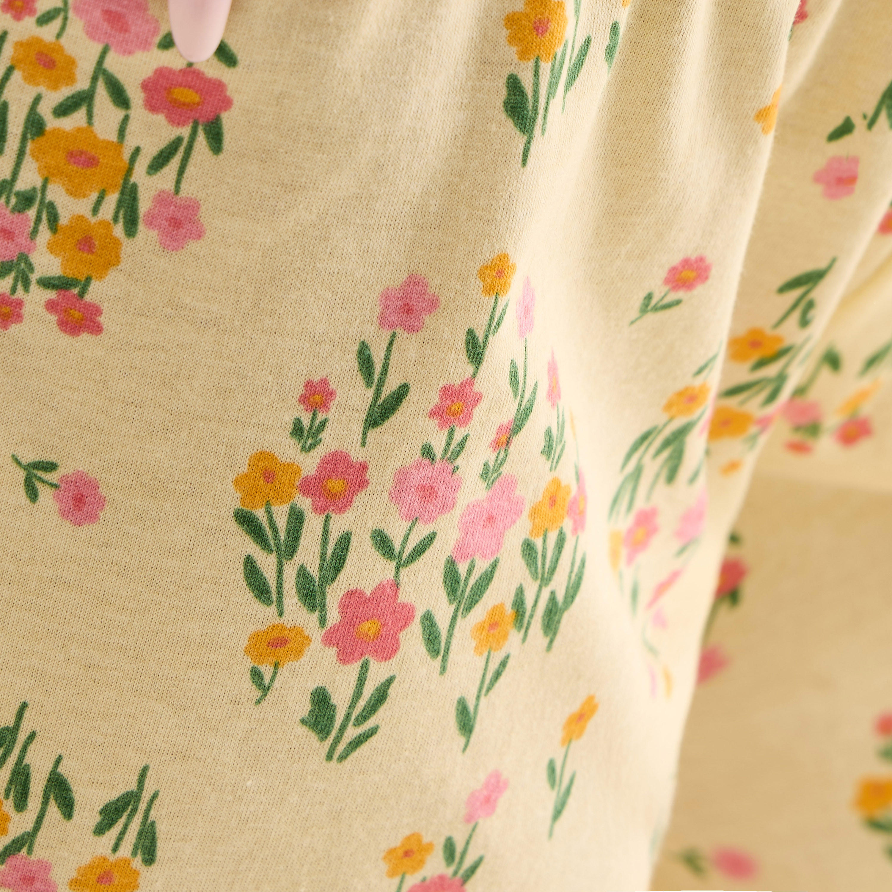 طقم بيجاما بطبعات-women-clothing-nightwear-pyjamas-longsets-image-1