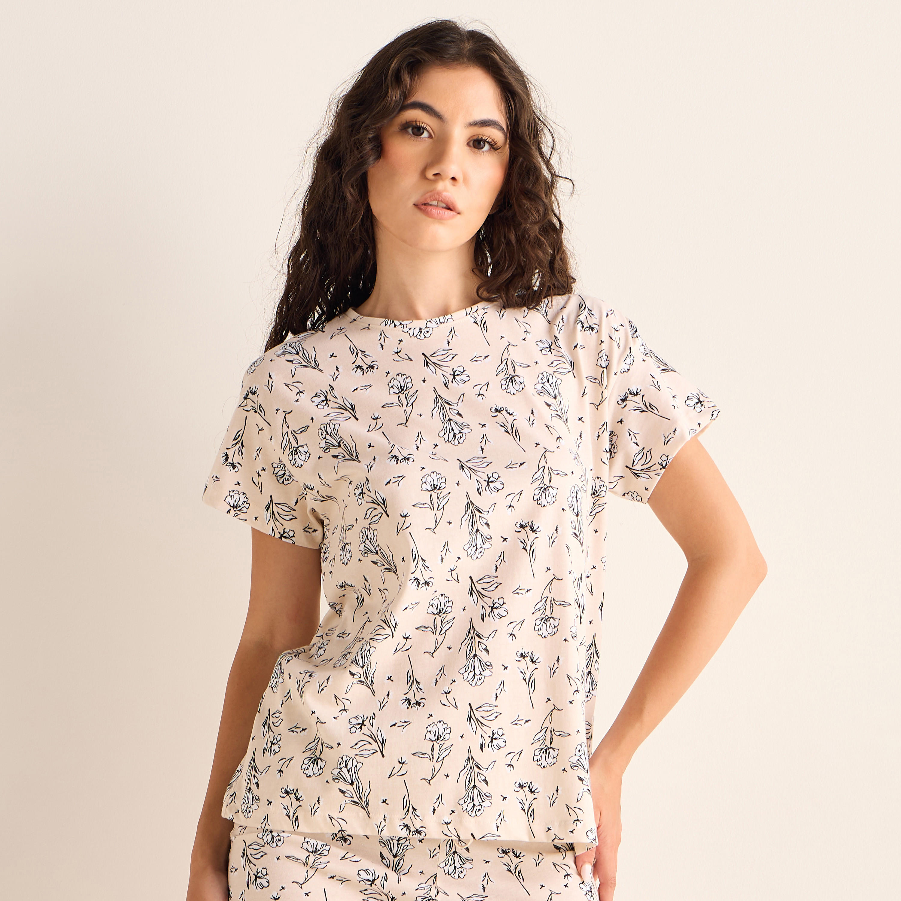 طقم بيجاما بطبعات-women-clothing-nightwear-pyjamas-longsets-image-5