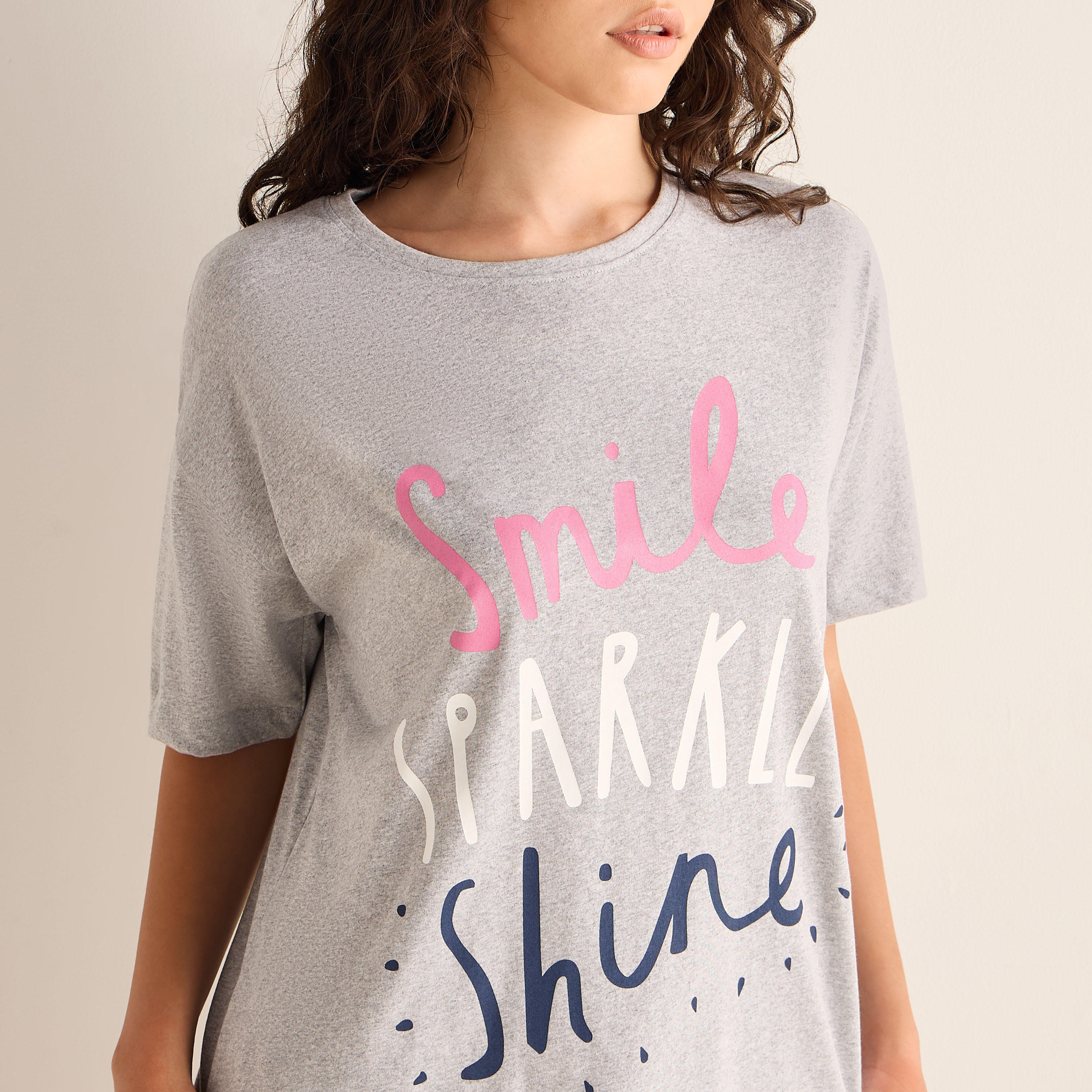 Graphic Print T-shirt and Short Set-women-clothing-nightwear-pyjamas-shortsets-image-5