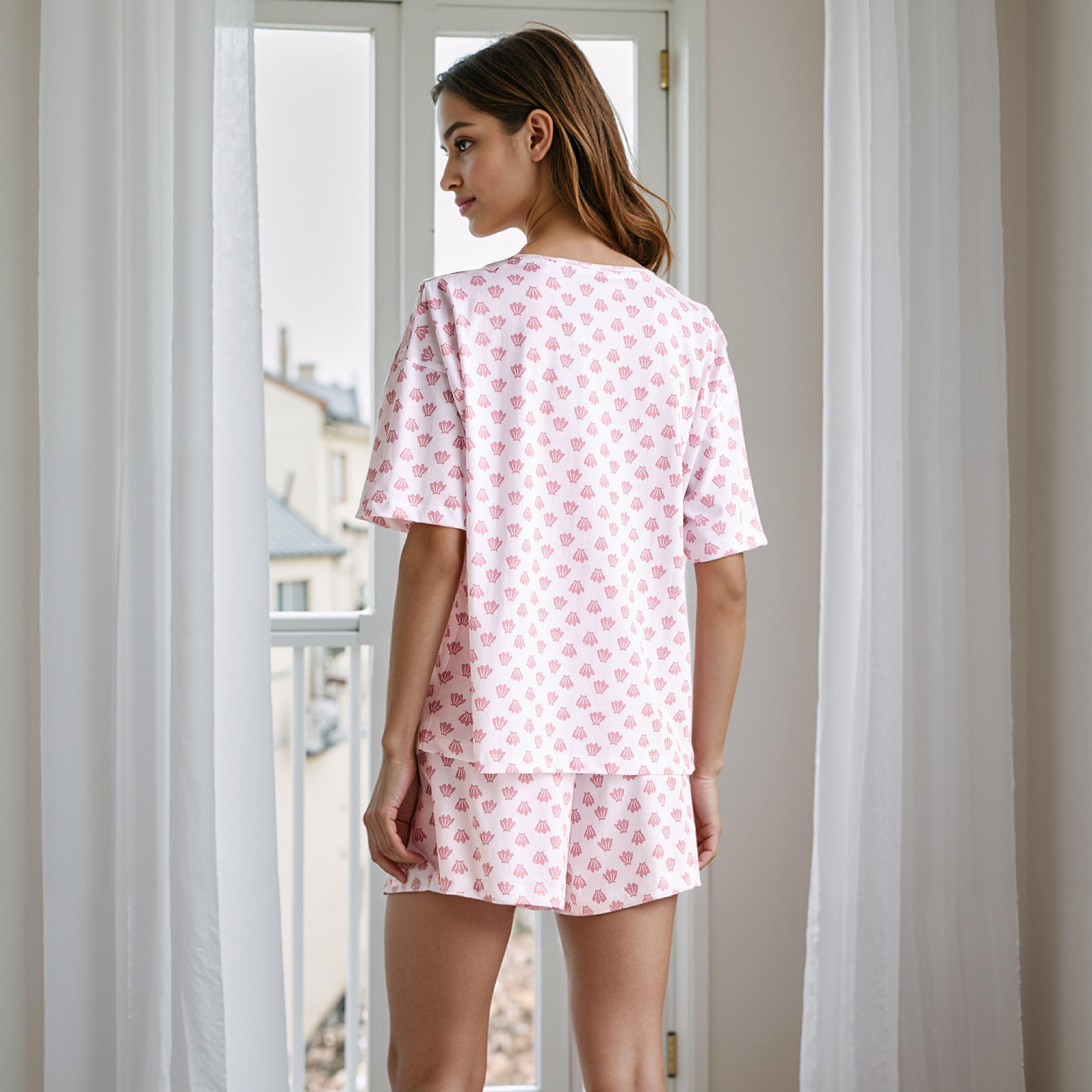 طقم شورت وتيشيرت بطبعات-women-clothing-nightwear-pyjamas-shortsets-image-3