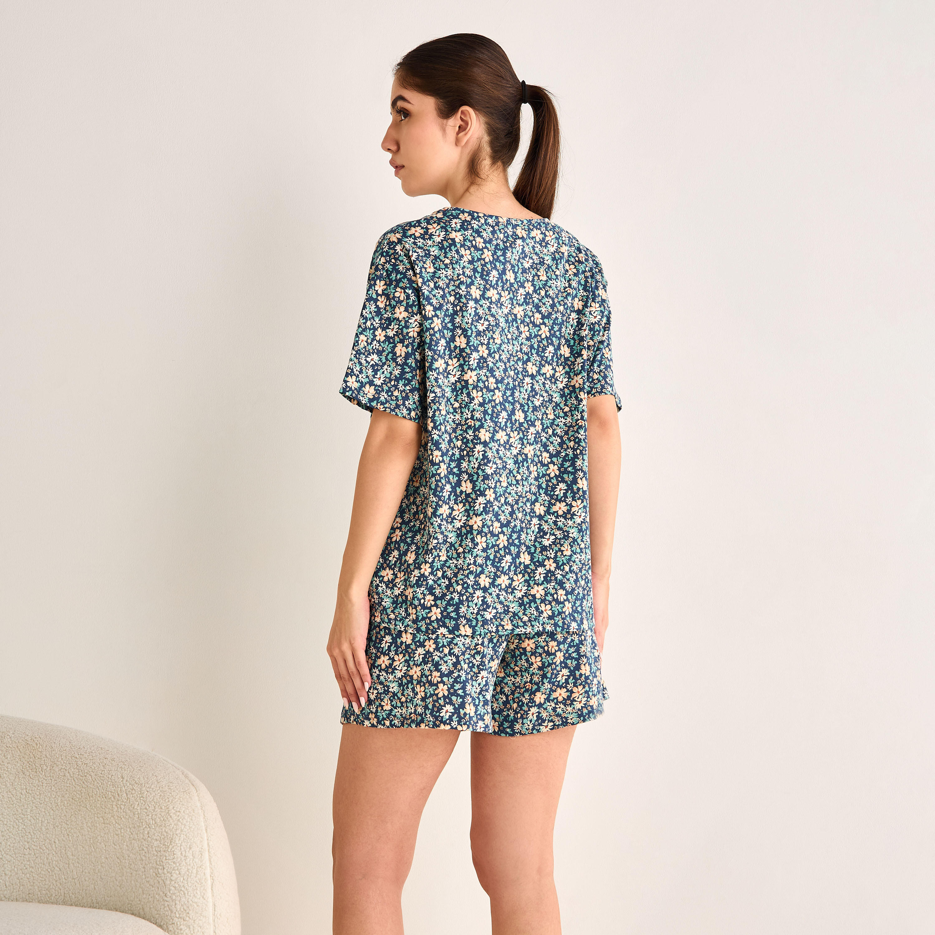 طقم شورت بطبعات-women-clothing-nightwear-pyjamas-shortsets-image-3