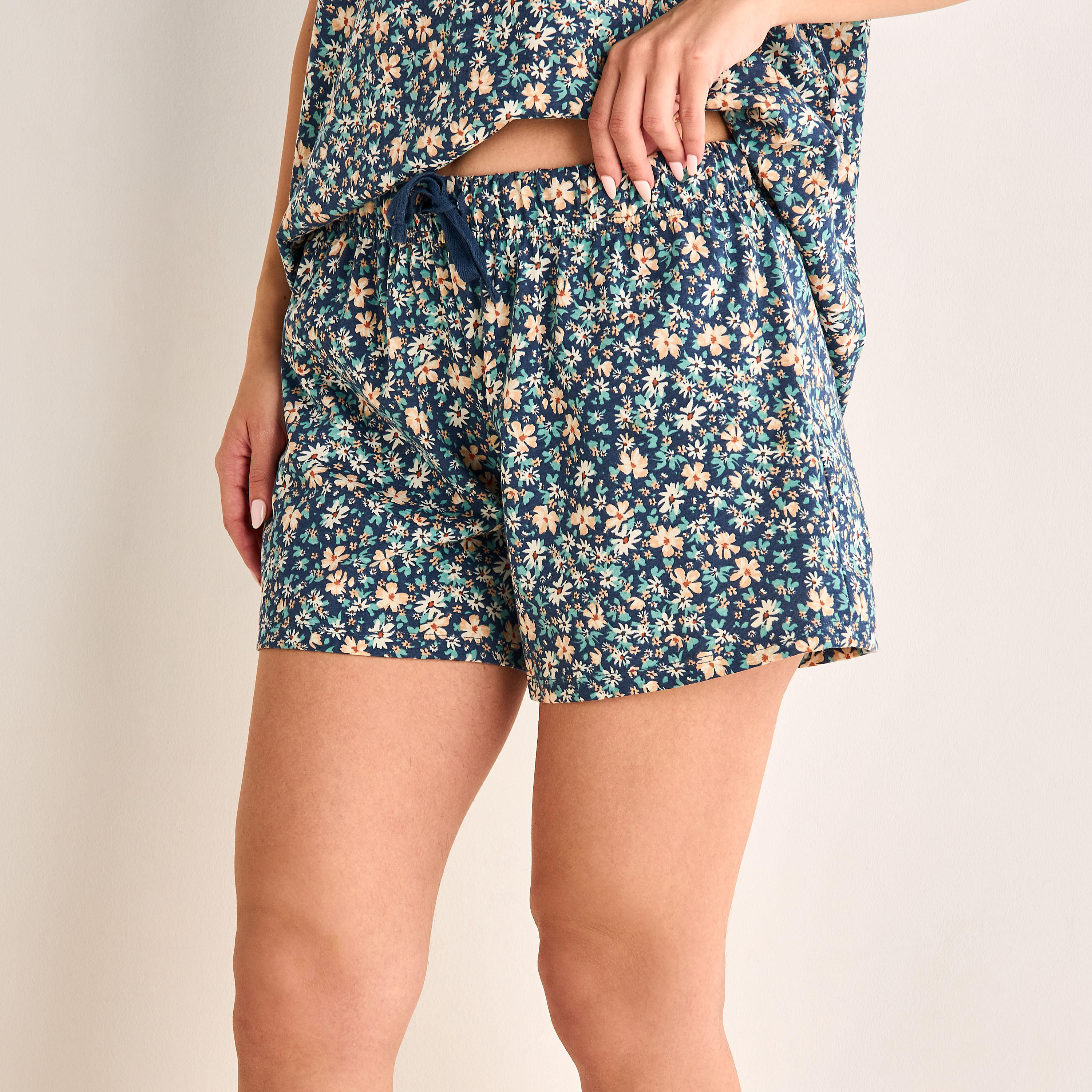 طقم شورت بطبعات-women-clothing-nightwear-pyjamas-shortsets-image-4