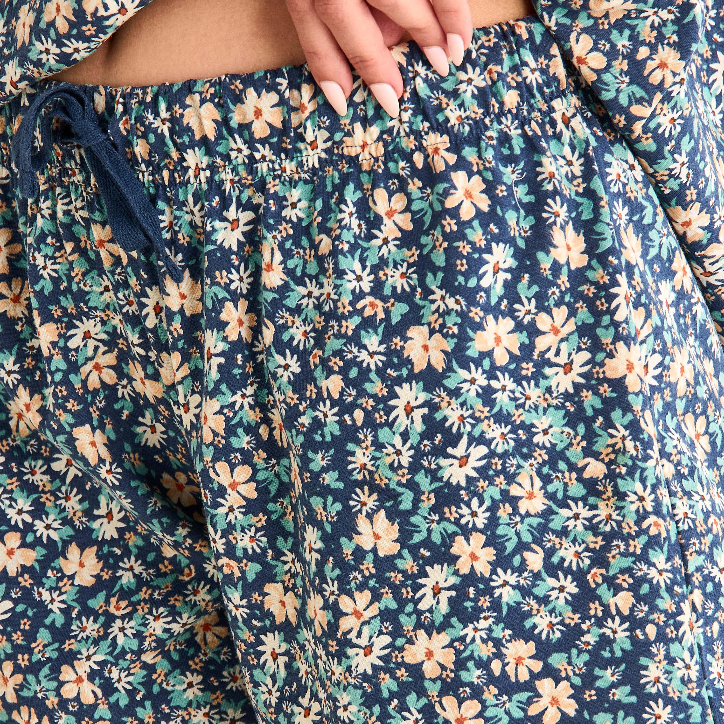 طقم شورت بطبعات-women-clothing-nightwear-pyjamas-shortsets-image-5