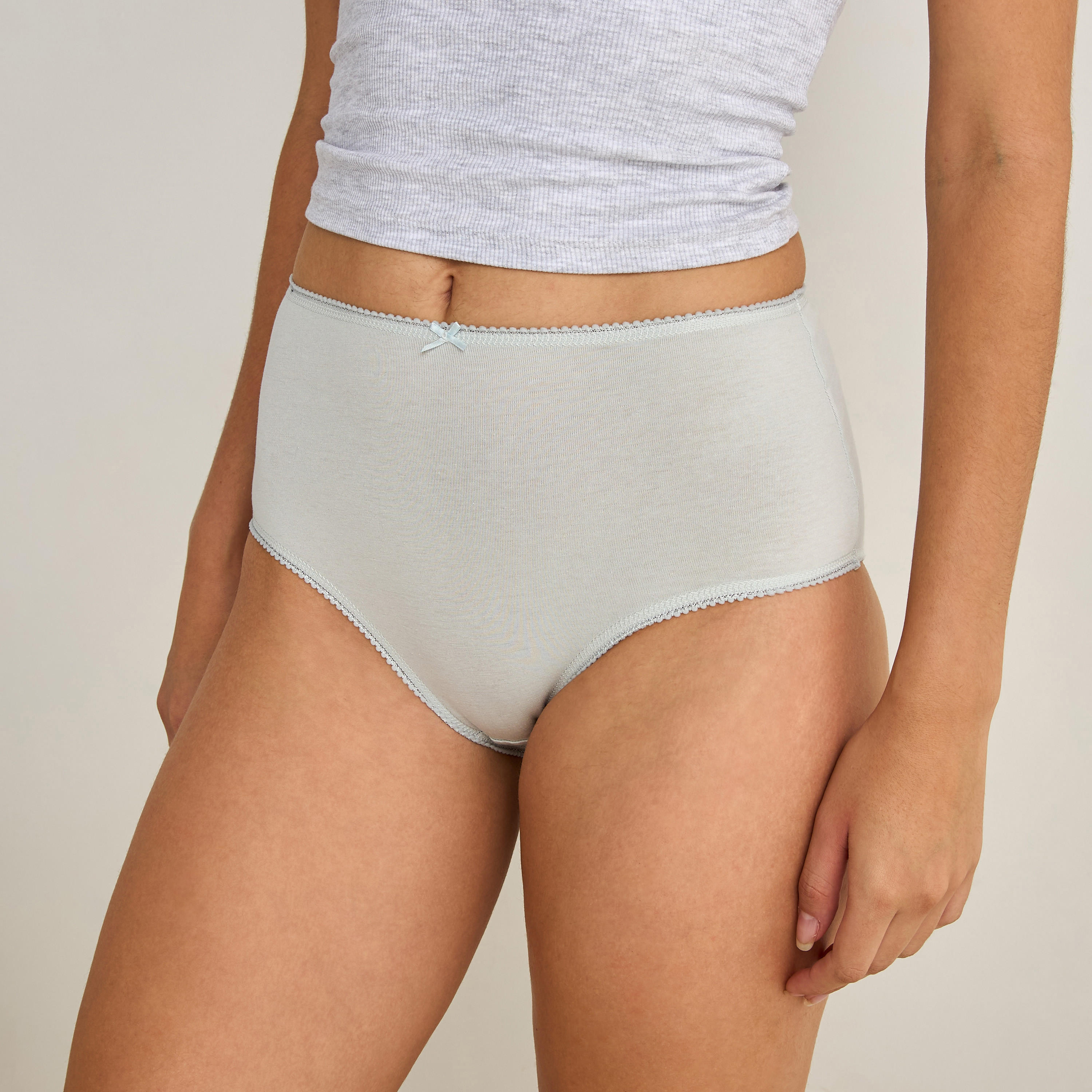 طقم سراويل داخلية كاملة 5 قطع بخصر مطاطي وتفاصيل فيونكة-women-clothing-lingerie-panties-image-8