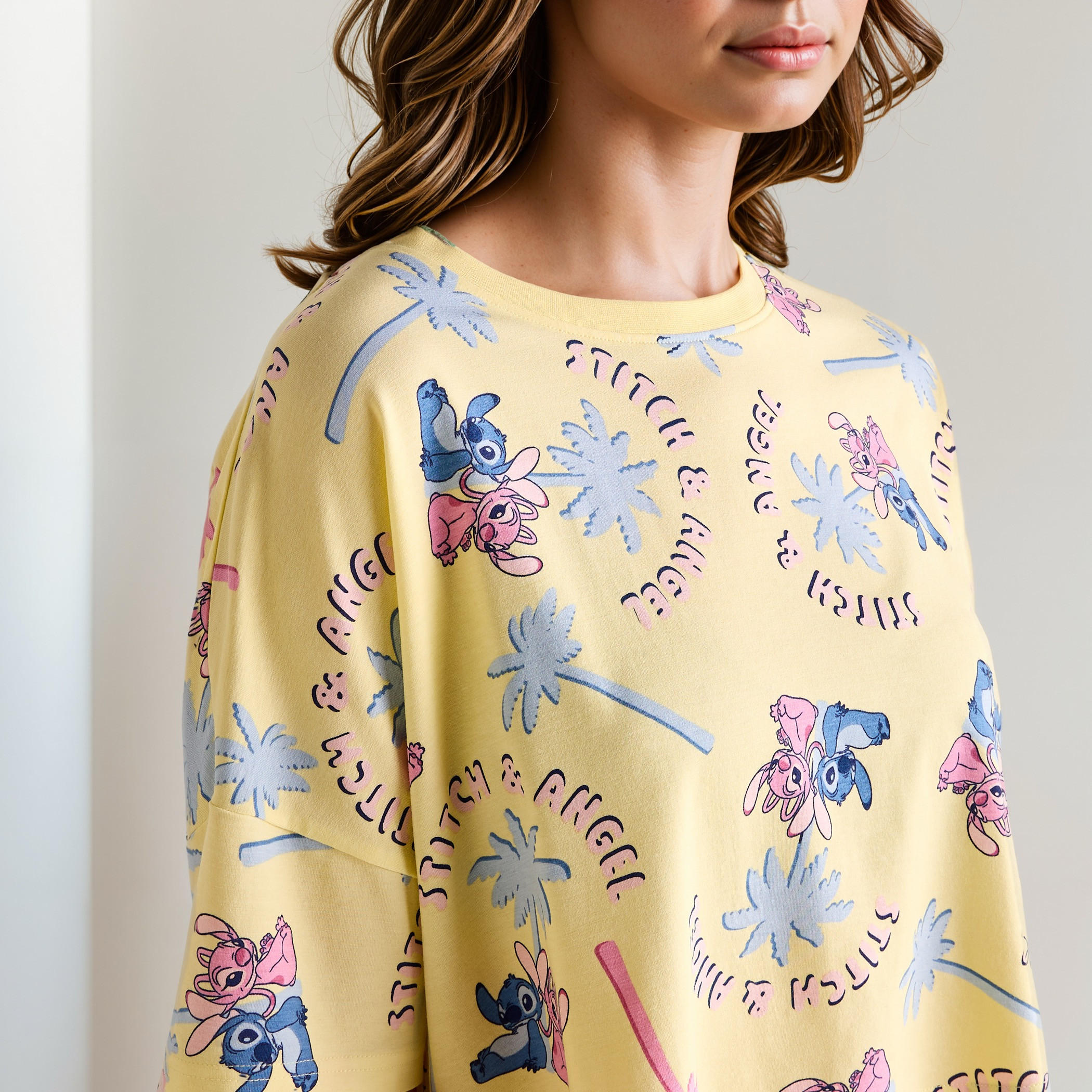 طقم شورت بطبعات أنجل آند ستيتش-women-clothing-nightwear-pyjamas-shortsets-image-5