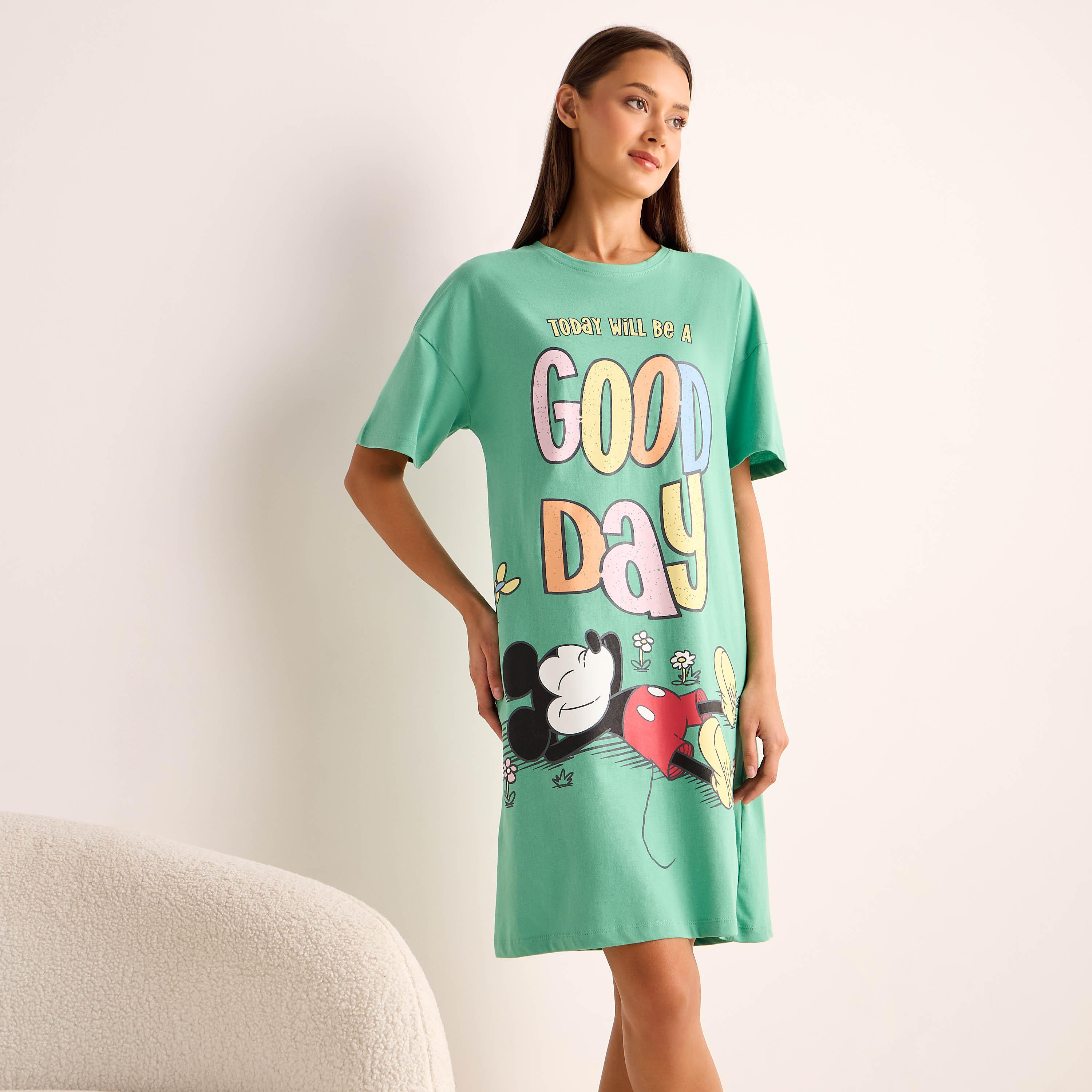 قميص نوم قطن بياقة مستديرة وطبعات-women-clothing-nightwear-nighties-image-1
