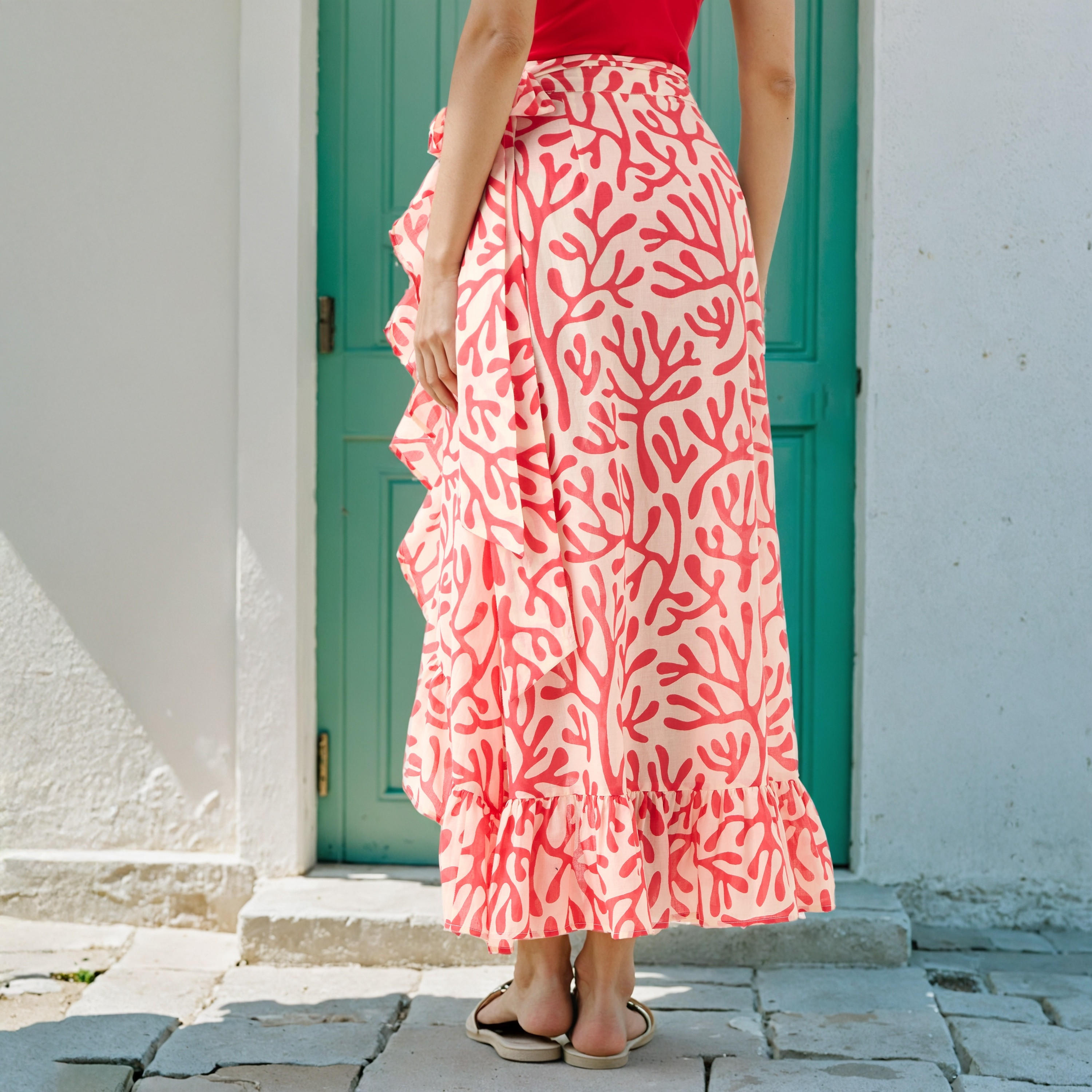 سارونج بتفاصيل كشكش وطبعات-women-clothing-swimandbeach-beachwear-image-3