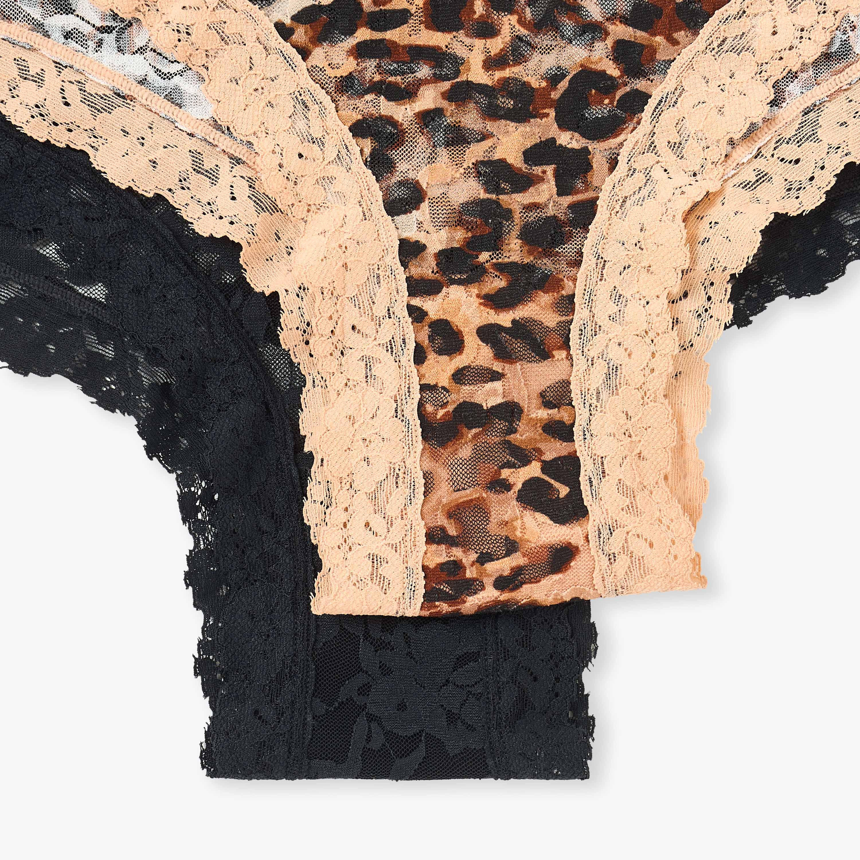 طقم سراويل دانتيل عدد 2-women-clothing-lingerie-panties-image-1