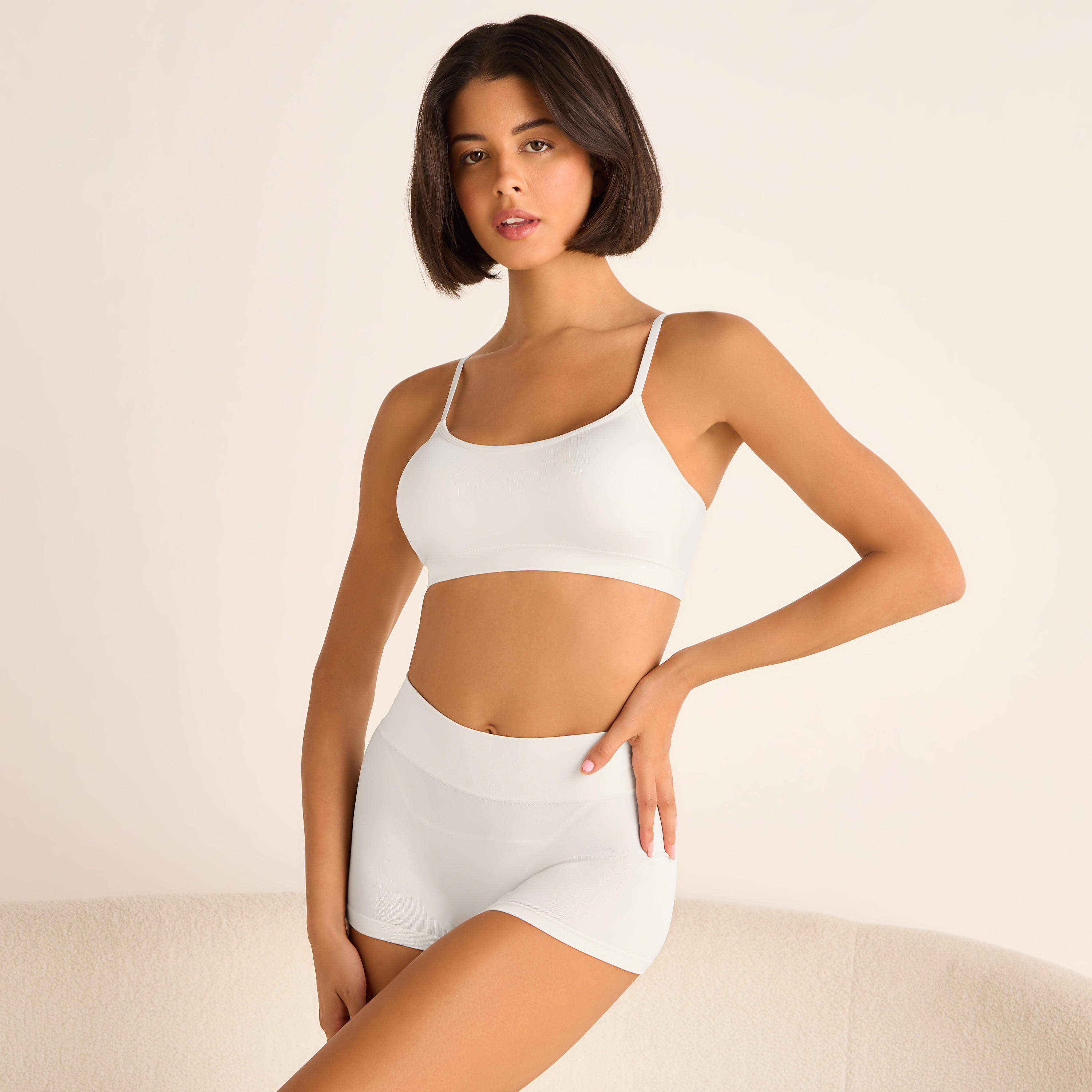 صدرية داعمة بدون درزات مع حمالات قابلة للتعديل-women-clothing-lingerie-bras-image-5