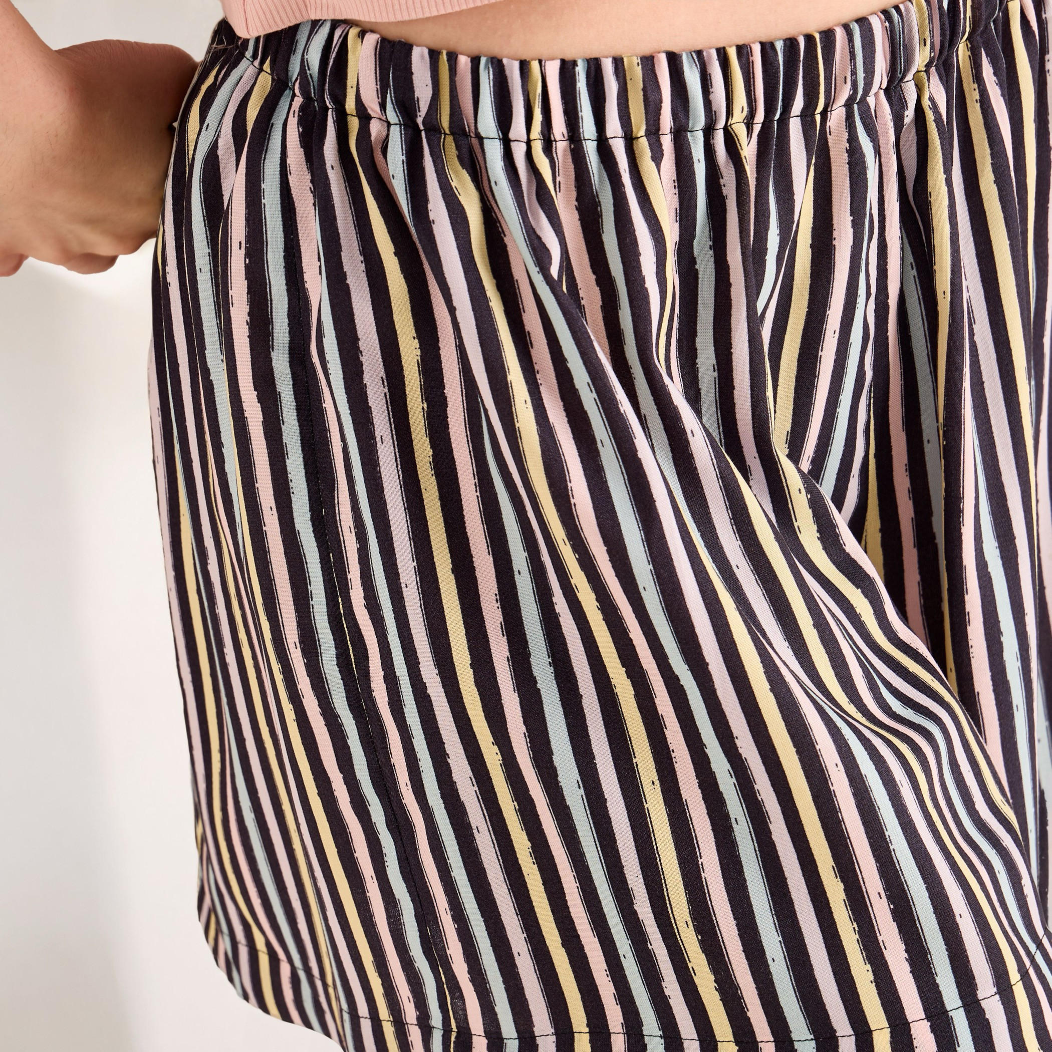 شورت مخطط-women-clothing-nightwear-pyjamas-bottoms-image-2