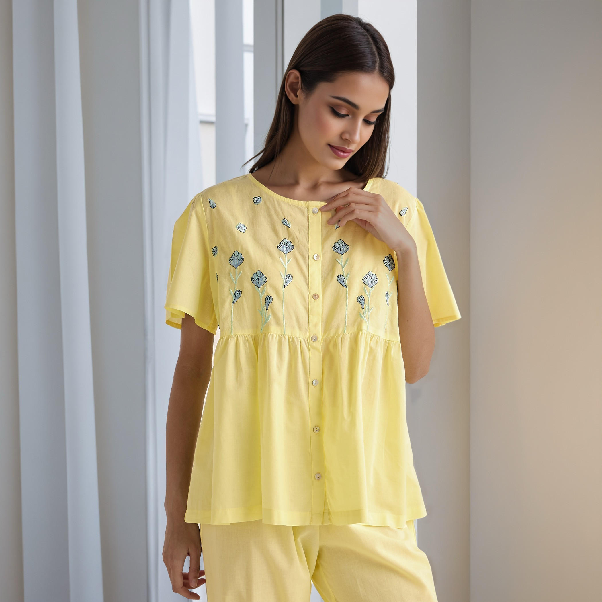طقم بيجاما مطرز-women-clothing-nightwear-pyjamas-longsets-image-21