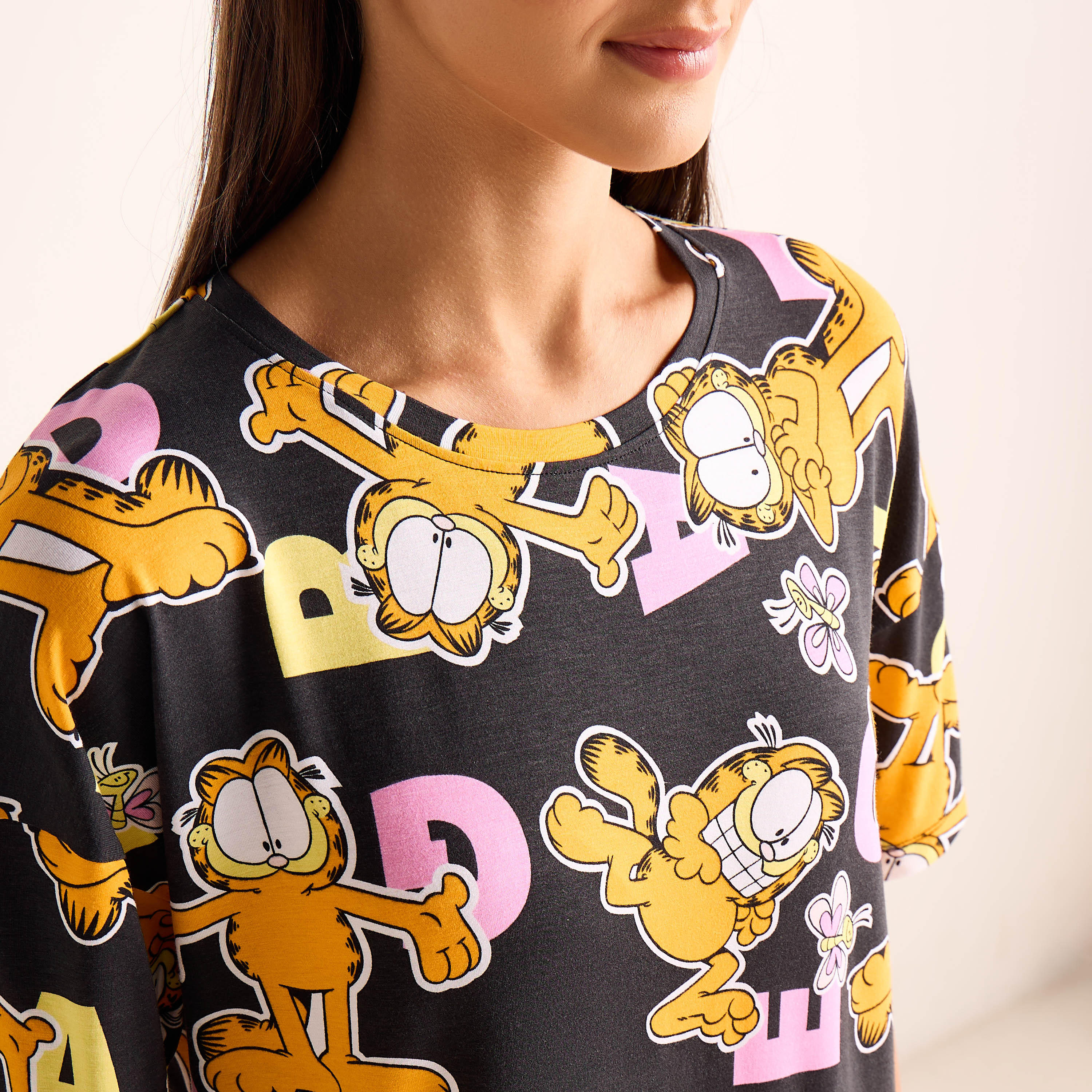 قميص نوم بطبعات غارفيلد-women-clothing-nightwear-nighties-image-4
