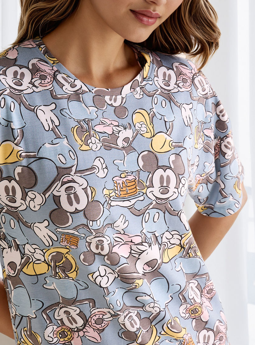 قميص نوم بطبعات ستيتش أند آنجل-women-clothing-nightwear-nighties-image-4
