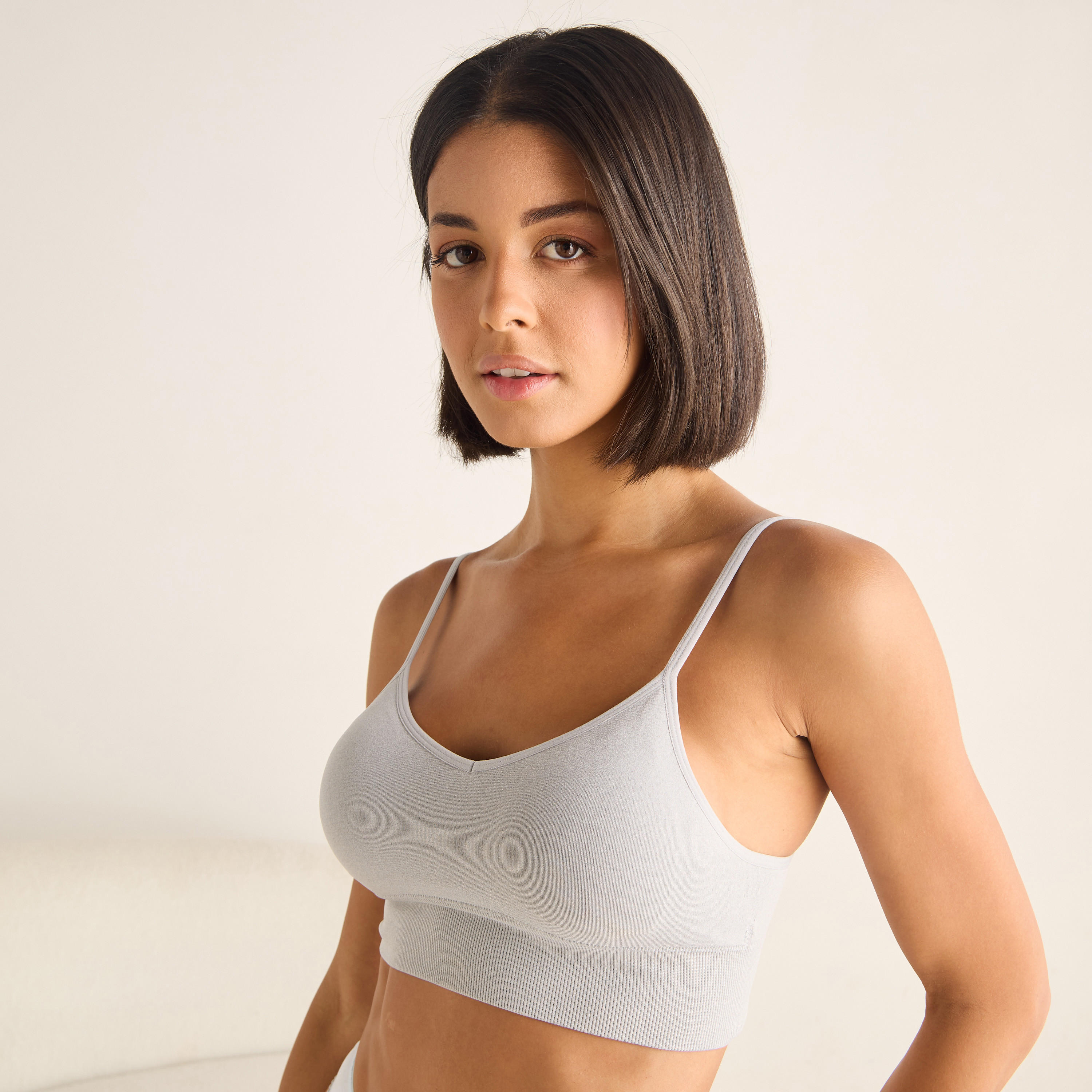 عبوة 3 قطع - صدريّة براليت دون خياطة-women-clothing-lingerie-bras-image-5