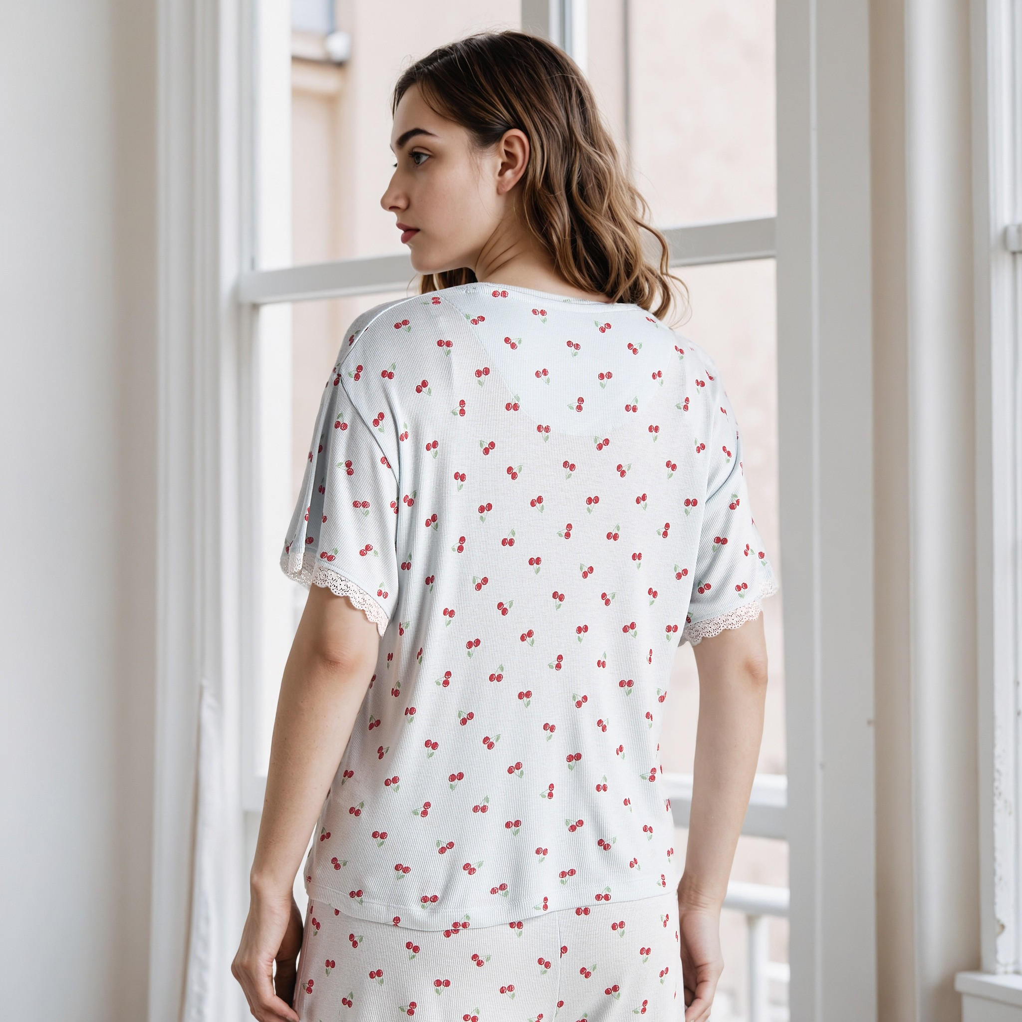 طقم شورت بطبعات فراولة-women-clothing-nightwear-pyjamas-shortsets-image-3