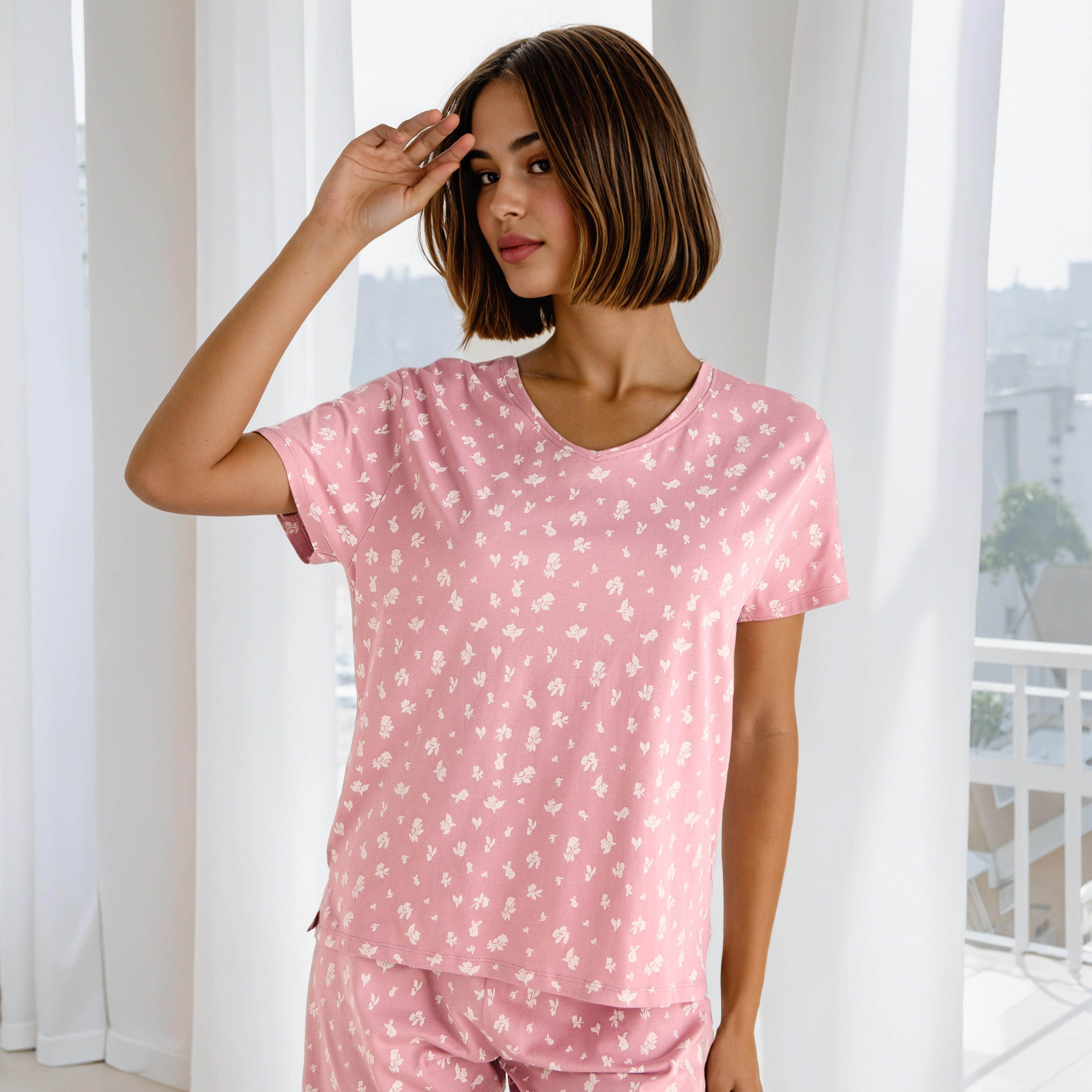 طقم بيجاما بطبعات زهرية-women-clothing-nightwear-pyjamas-longsets-image-2