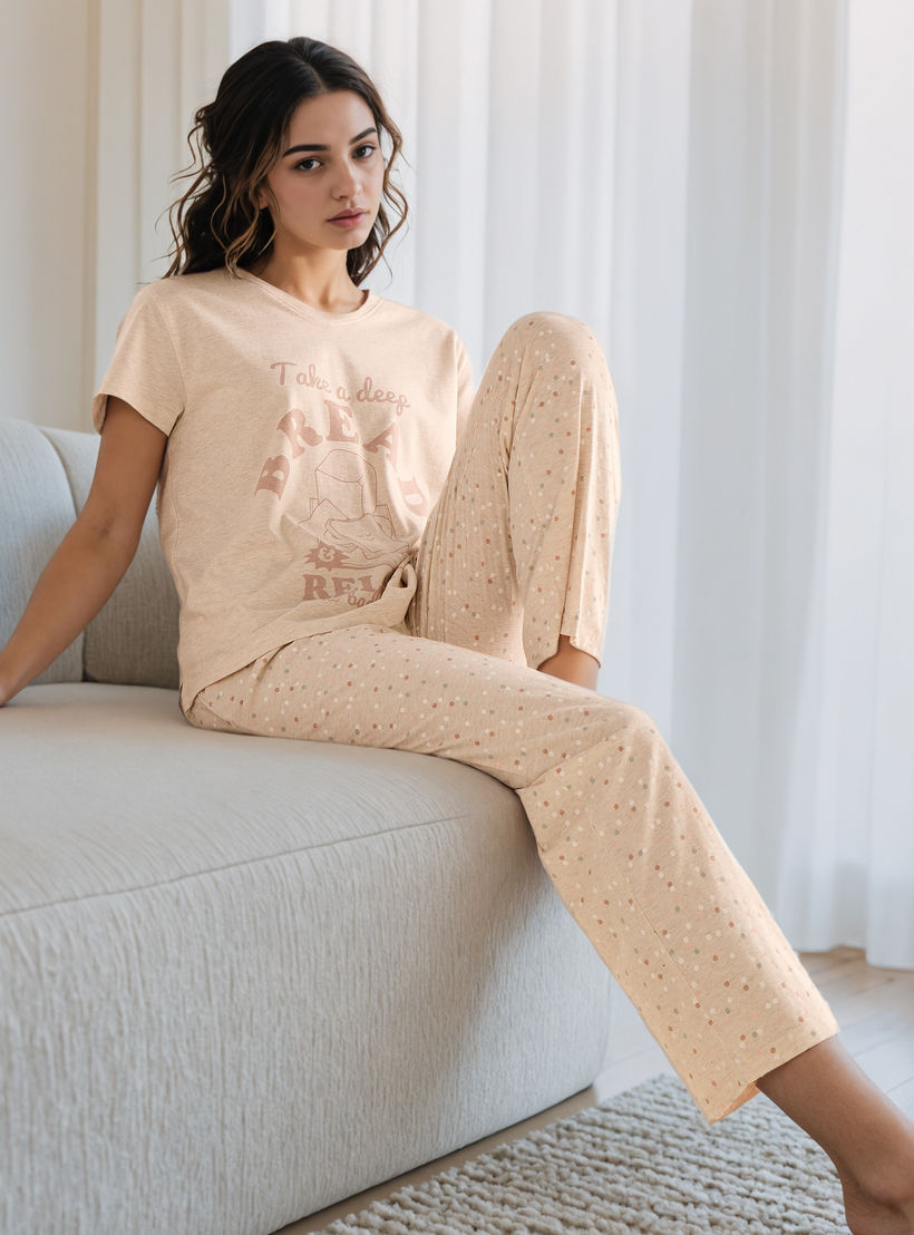 طقم بيجاما بطبعات-women-clothing-nightwear-pyjamas-longsets-image-6