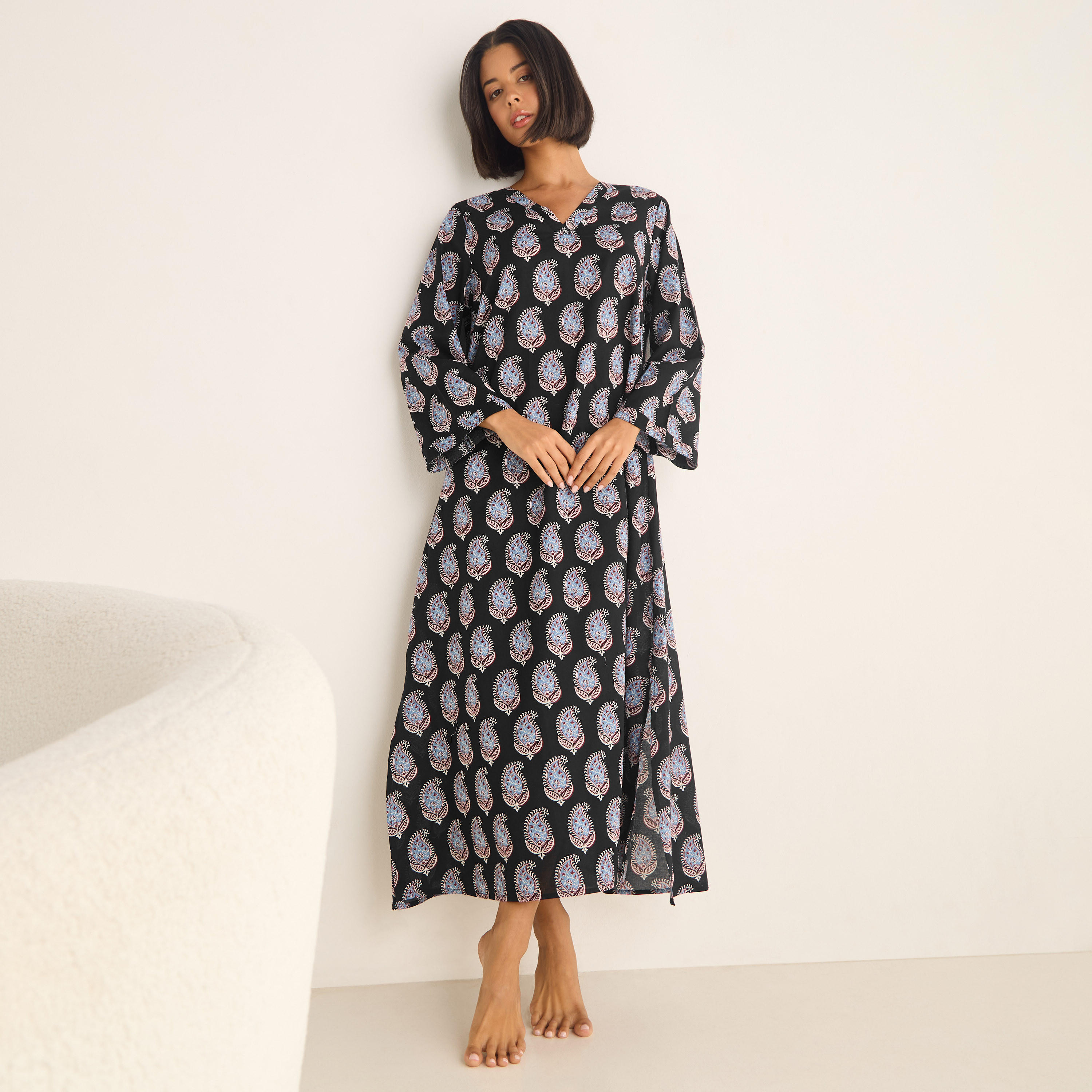 فستان نوم قفطان قطن بياقة V وطبعات-women-clothing-nightwear-nighties-image-1