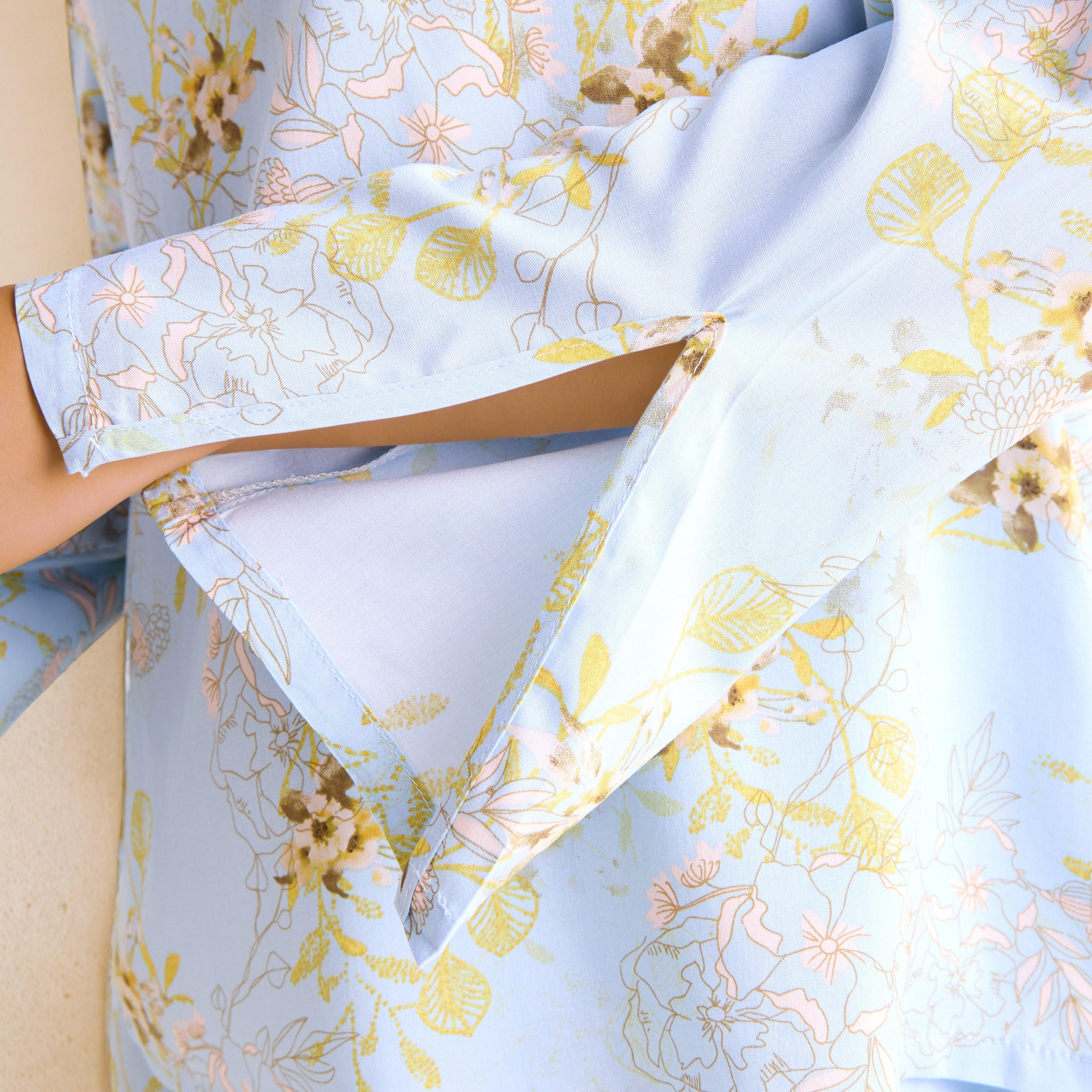 طقم بيجاما بطبعات زهرية-women-clothing-nightwear-pyjamas-longsets-image-2
