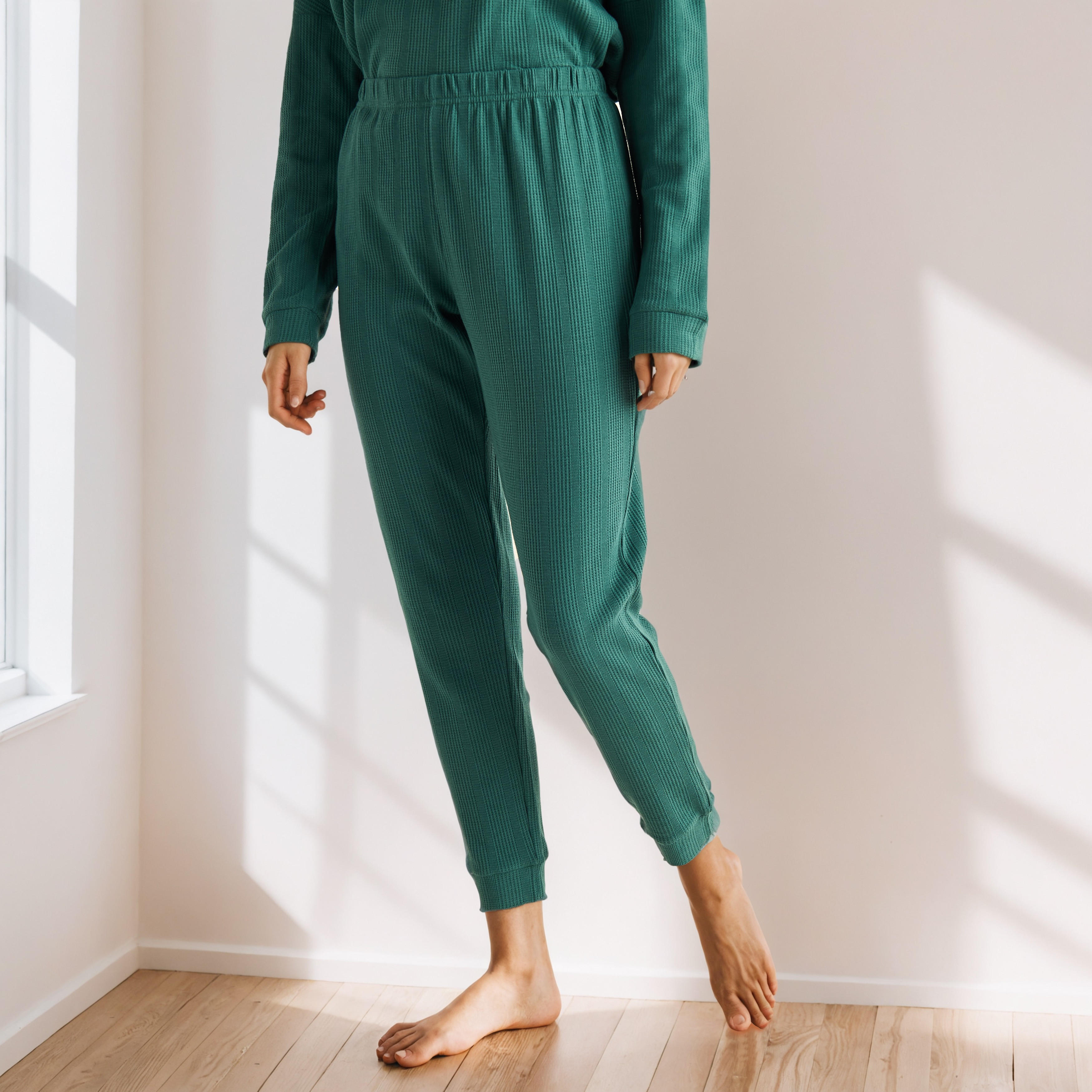 Waffle Textured Pyjama Set-women-clothing-nightwear-pyjamas-longsets-image-3