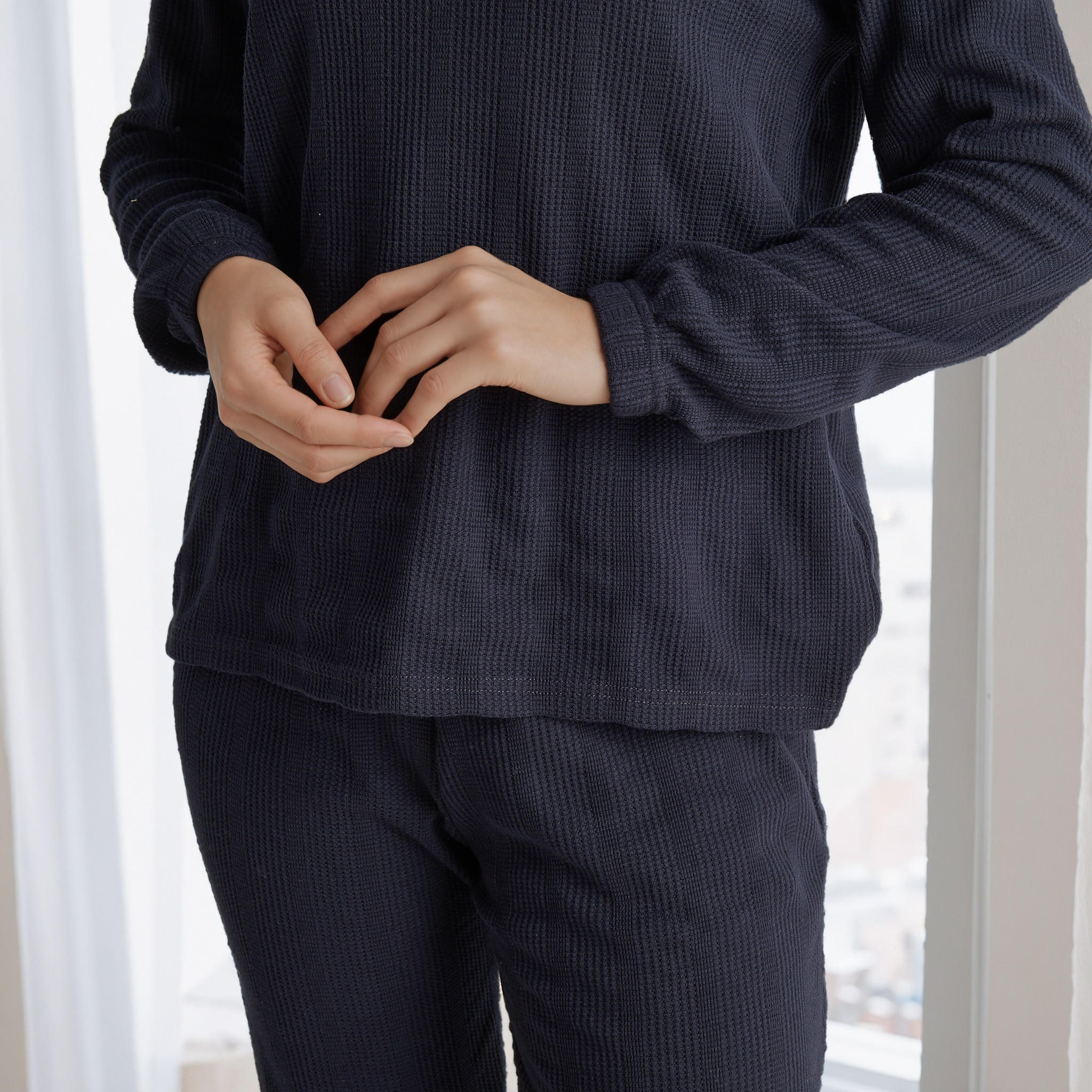 طقم بيجاما بنمط وافل بارز الملمس-women-clothing-nightwear-pyjamas-longsets-image-2