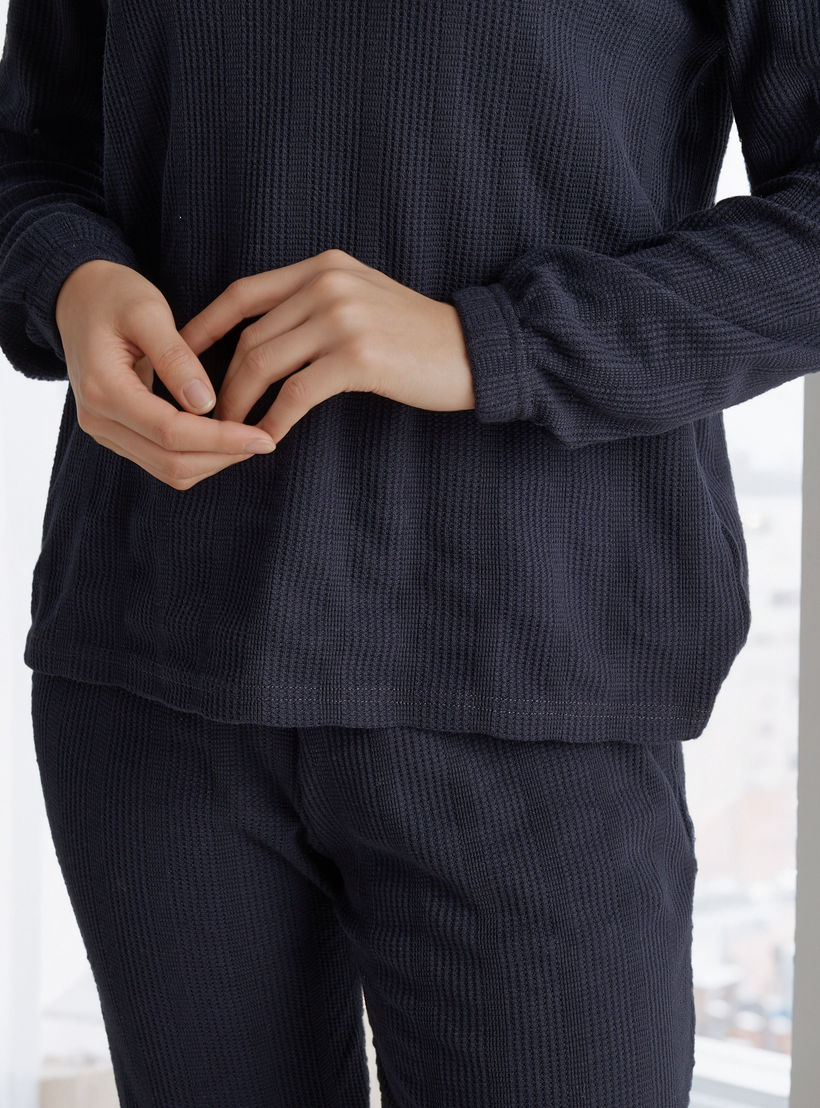 طقم بيجاما بنمط وافل بارز الملمس-women-clothing-nightwear-pyjamas-longsets-image-5
