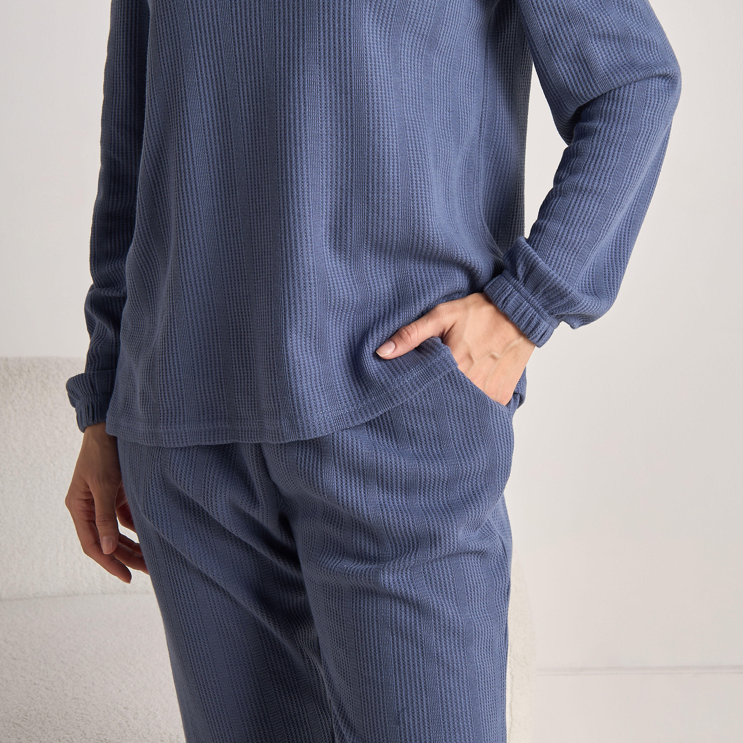 Waffle Textured Pyjama Set-women-clothing-nightwear-pyjamas-longsets-image-5