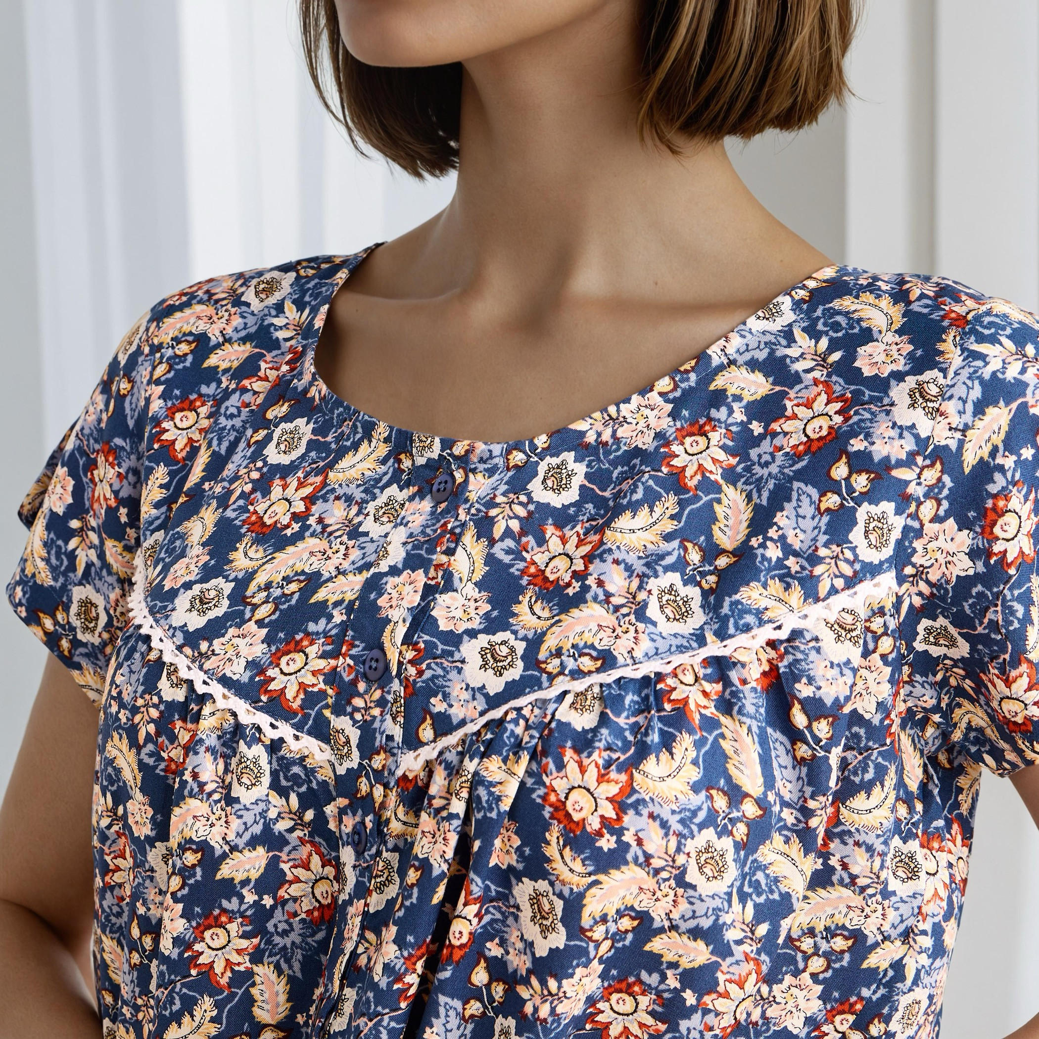 ثوب نوم بطبعات زهرية-women-clothing-nightwear-nighties-image-4