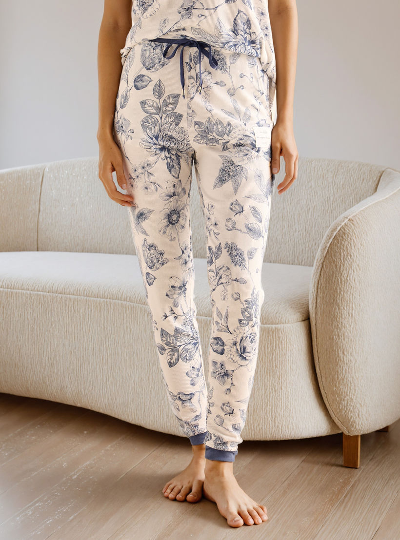 Floral Print Waffle Pyjama Set-women-clothing-nightwear-pyjamas-longsets-image-4