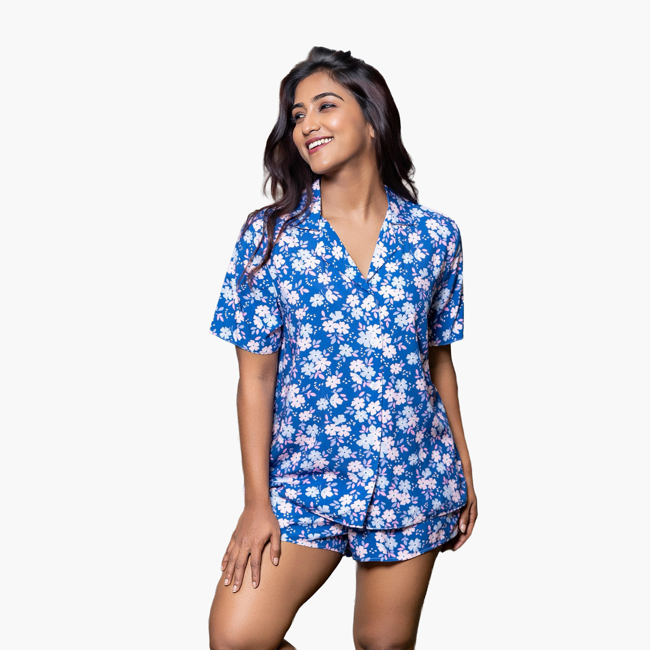 طقم بيجاما شورت وقميص من آدارايا-women-clothing-nightwear-pyjamas-shortsets-image-1