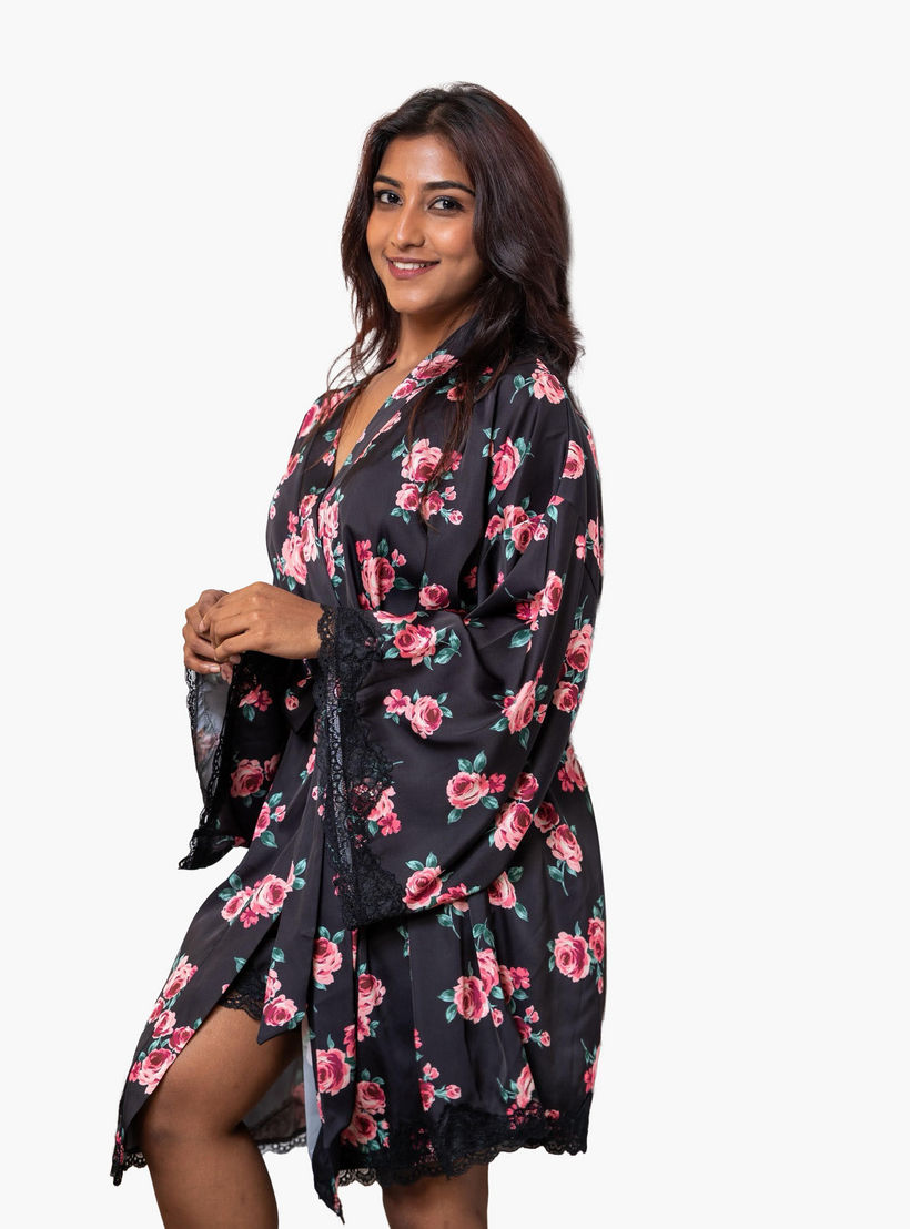 روب نوم قصير من آدارايا-women-clothing-nightwear-robes-image-3