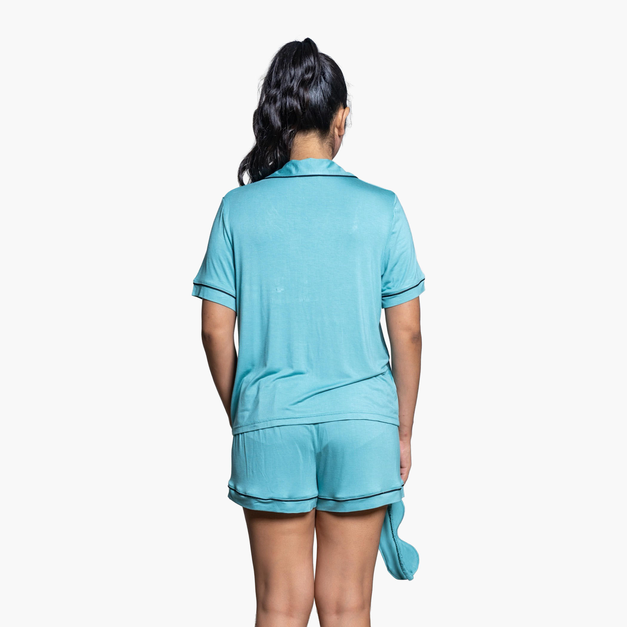 طقم شورت وقميص رايون من آدارايا-women-clothing-nightwear-pyjamas-shortsets-image-2
