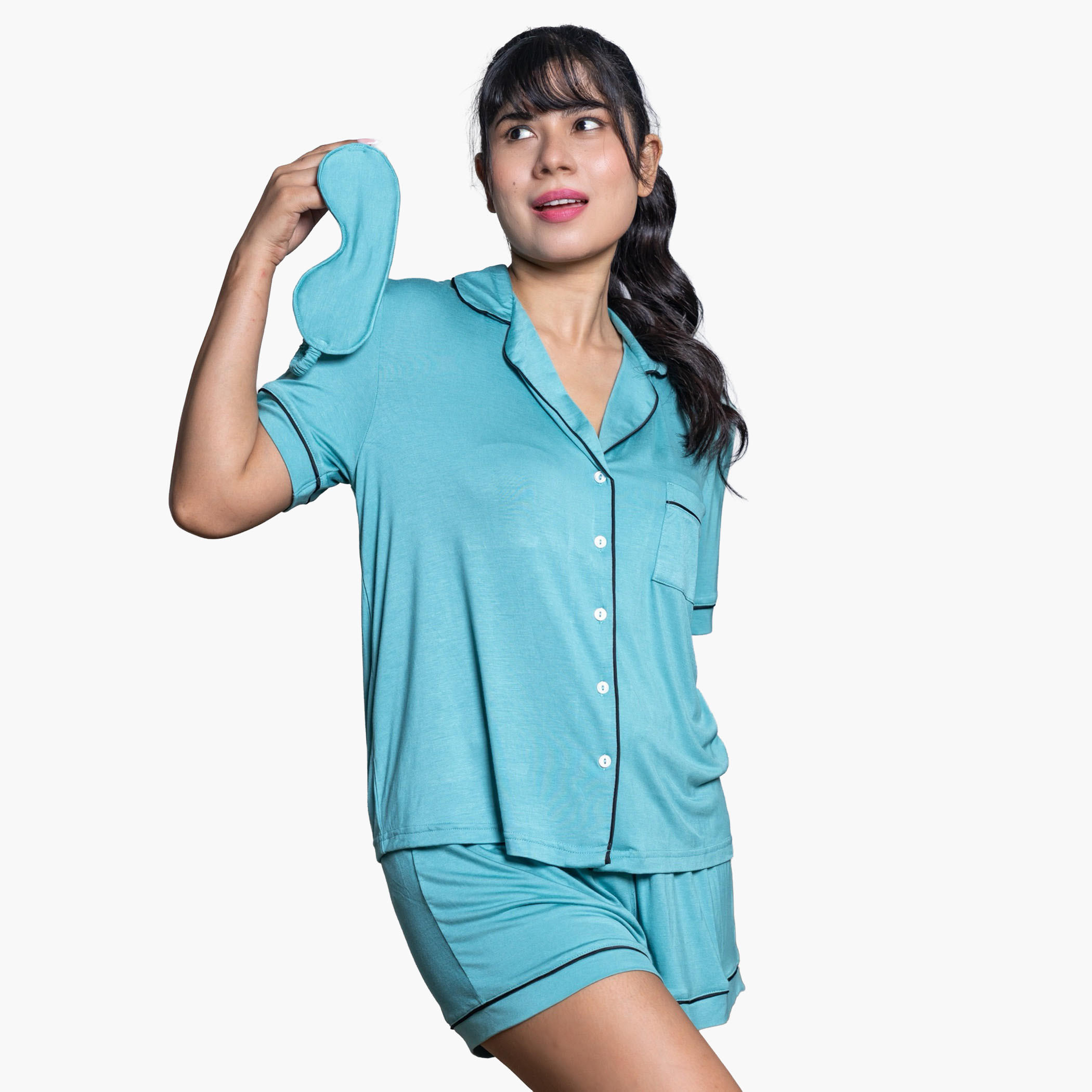 طقم شورت وقميص رايون من آدارايا-women-clothing-nightwear-pyjamas-shortsets-image-3