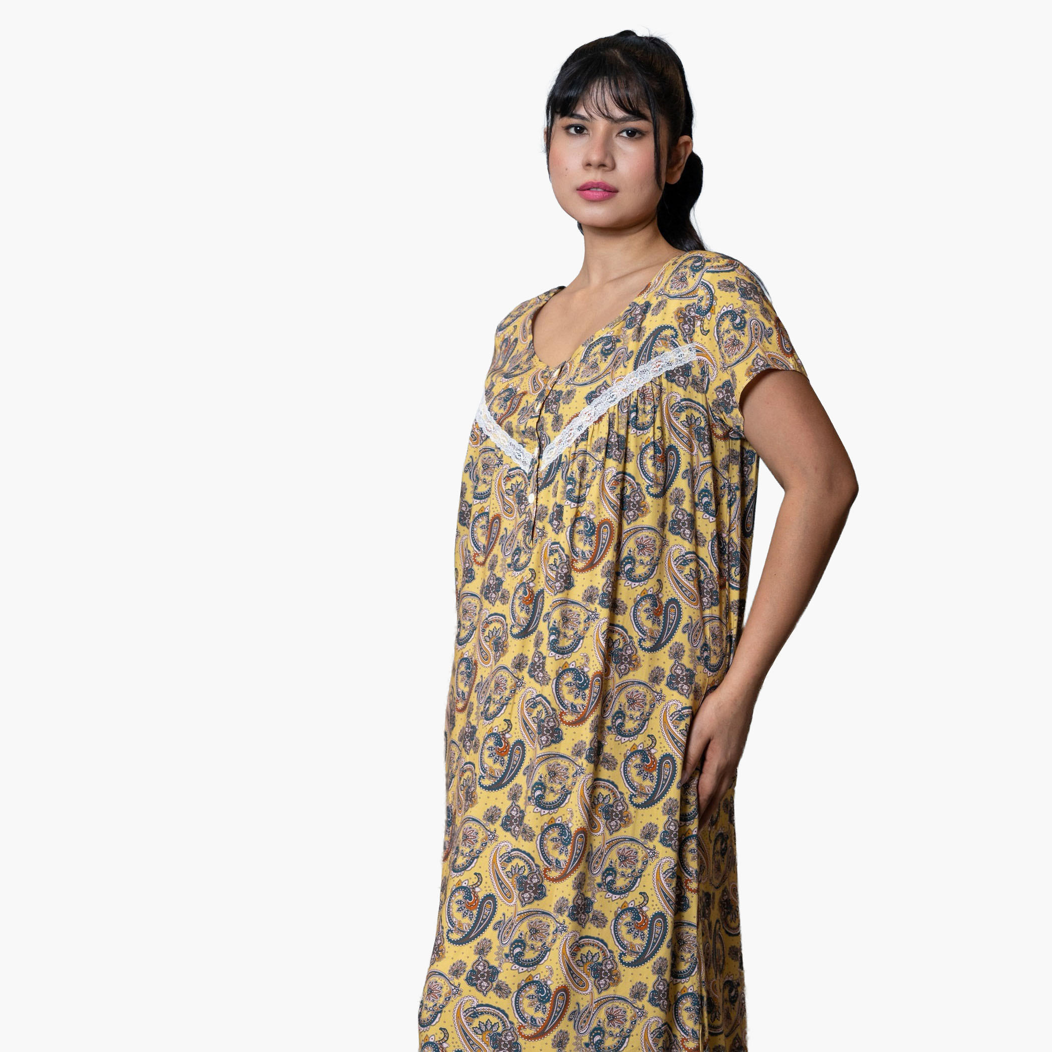 قميص نوم بأكمام قصيرة وطبعات من آدارايا-women-clothing-nightwear-nighties-image-2