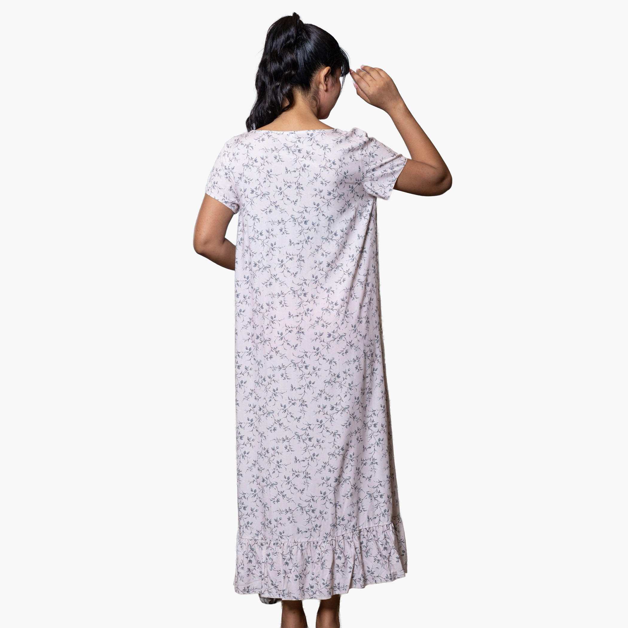 فستان نوم بأكمام قصيرة وطبعات من آدارايا-women-clothing-nightwear-nighties-image-2