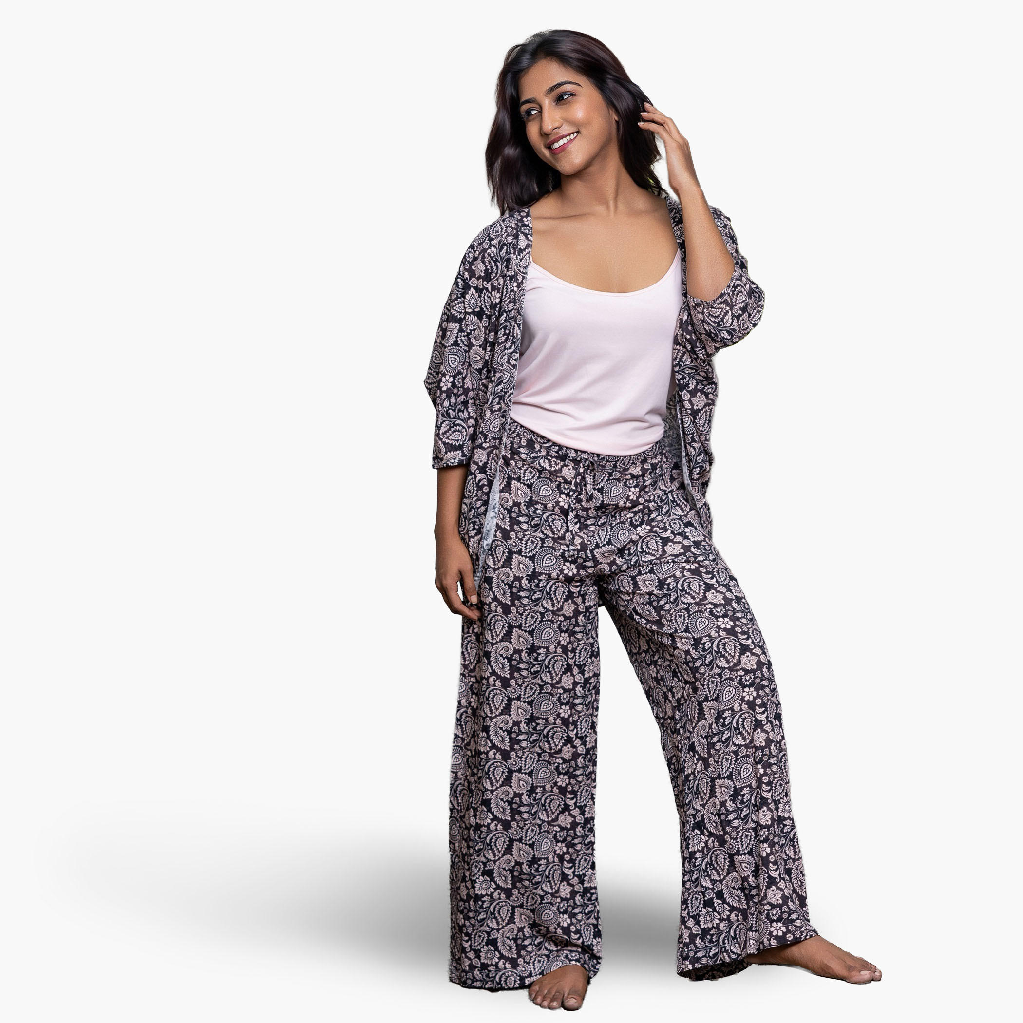 طقم بيجاما كيمونو مع بلوزة كامي وبنطلون من آدارايا-women-clothing-nightwear-pyjamas-longsets-image-1