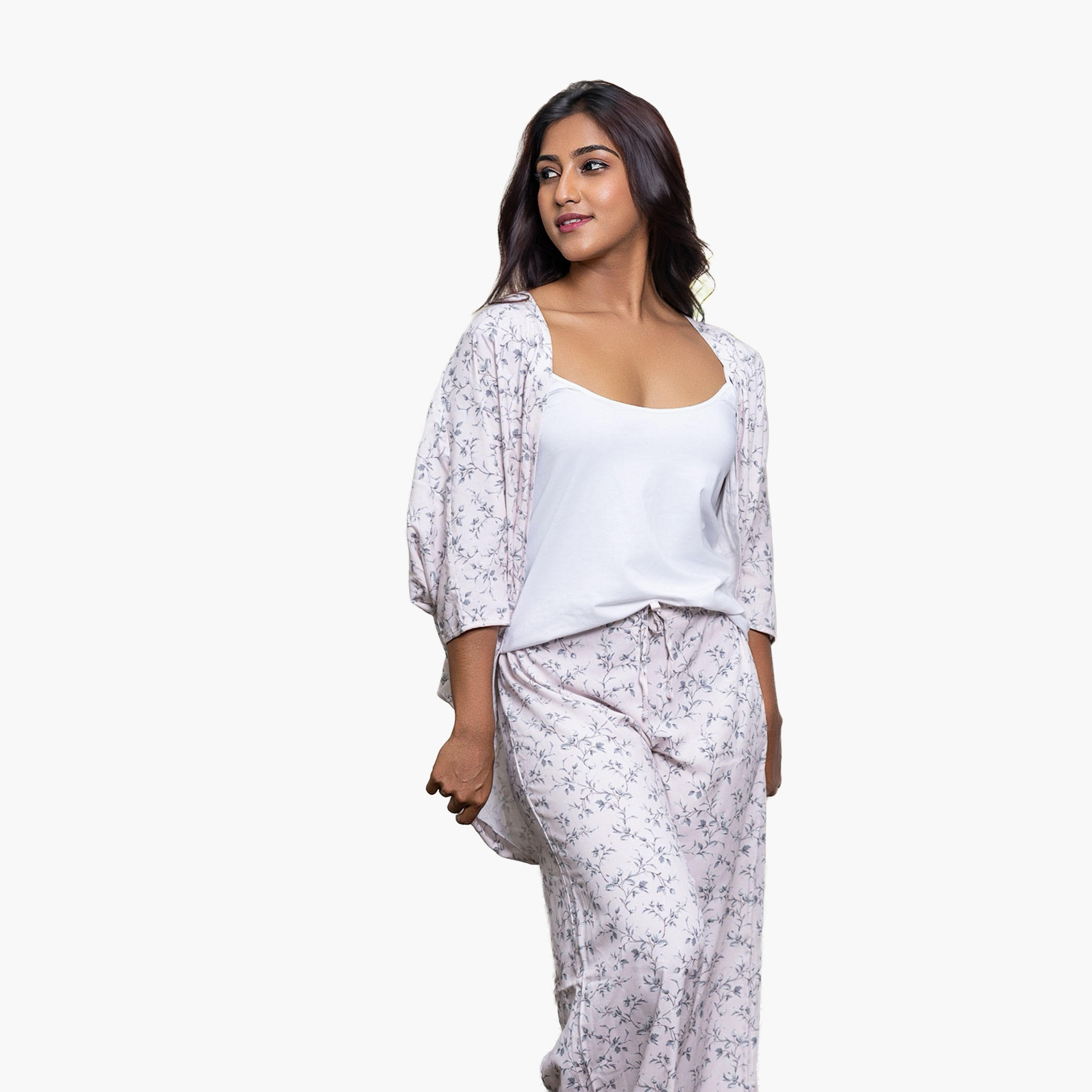 طقم بيجاما كيمونو مع بلوزة كامي وبنطلون من آدارايا-women-clothing-nightwear-pyjamas-longsets-image-1