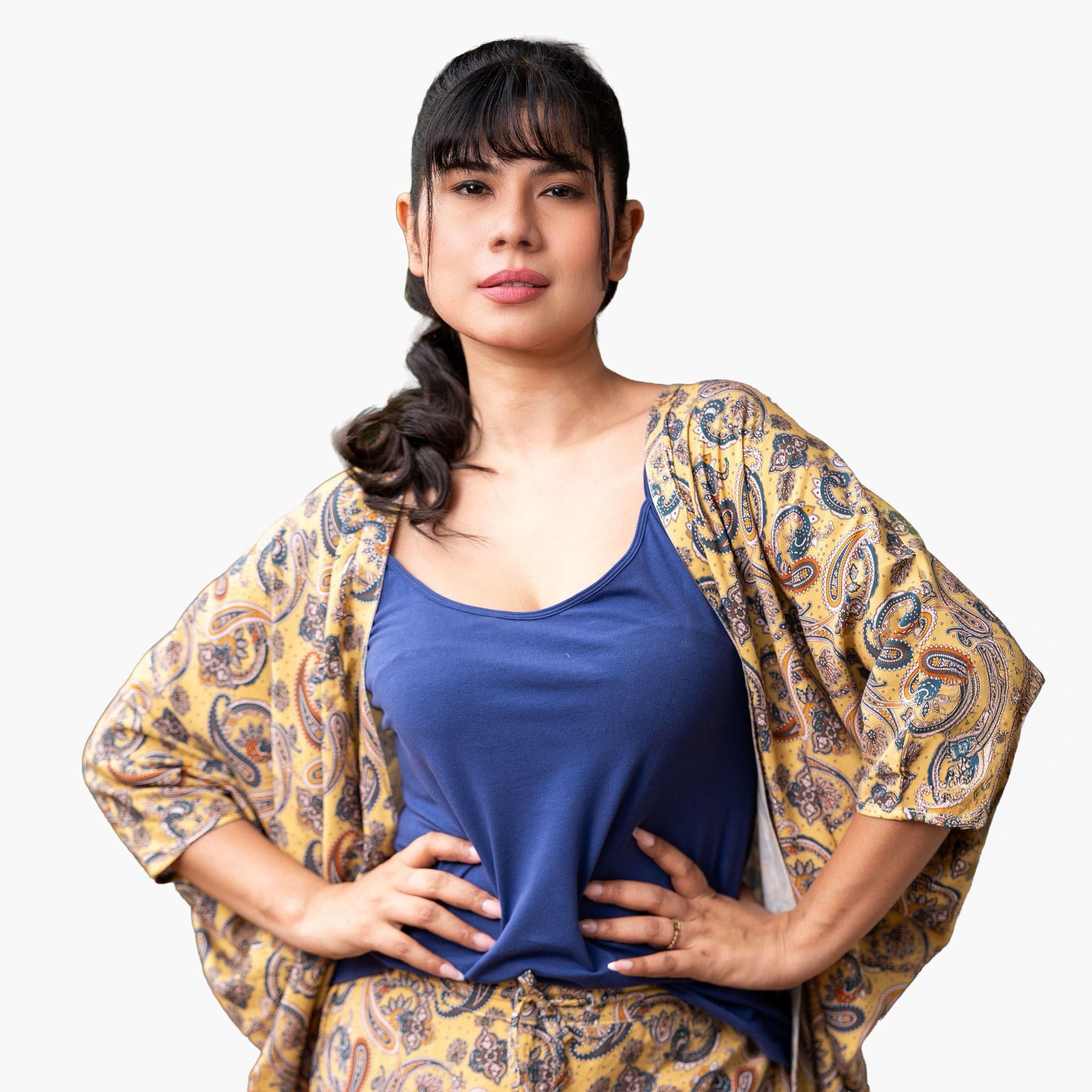 طقم بيجاما كيمونو مع بلوزة كامي وبنطلون من آدارايا-women-clothing-nightwear-pyjamas-longsets-image-4