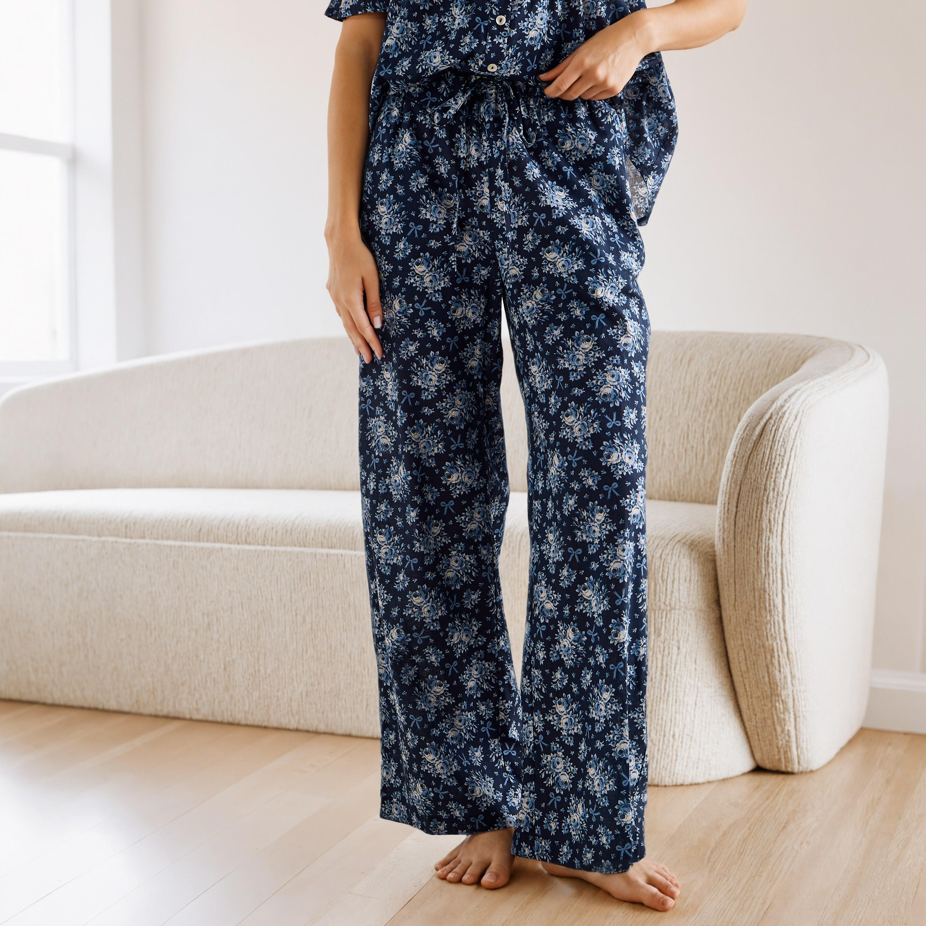 طقم بيجاما كامبريك بطبعات-women-clothing-nightwear-pyjamas-longsets-image-2