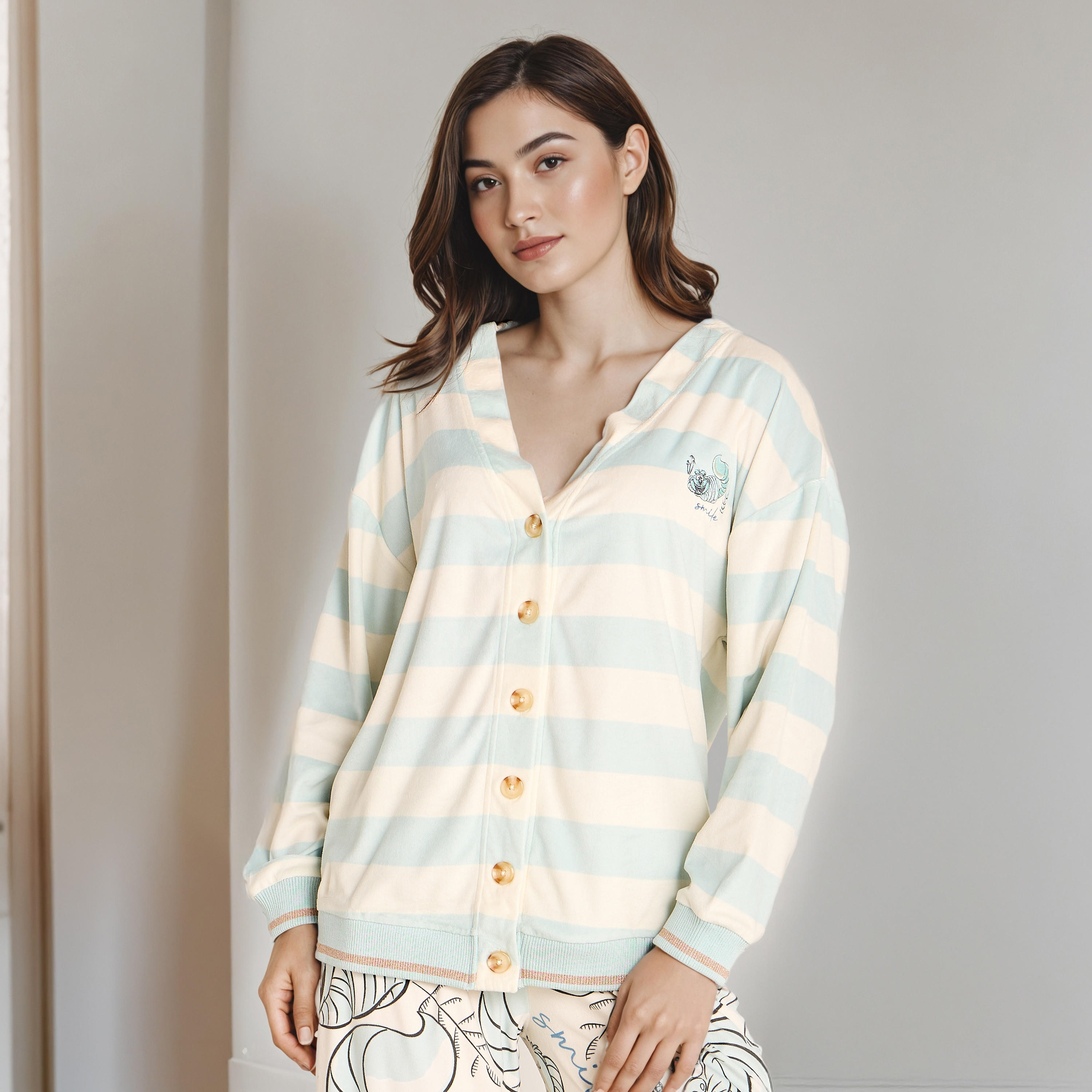 Printed Pyjama Set-women-clothing-nightwear-pyjamas-longsets-image-2
