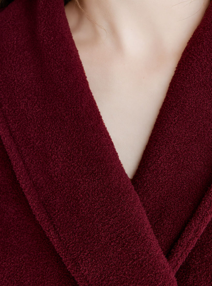 روب نوم مخمل بجيوب-women-clothing-nightwear-robes-image-4