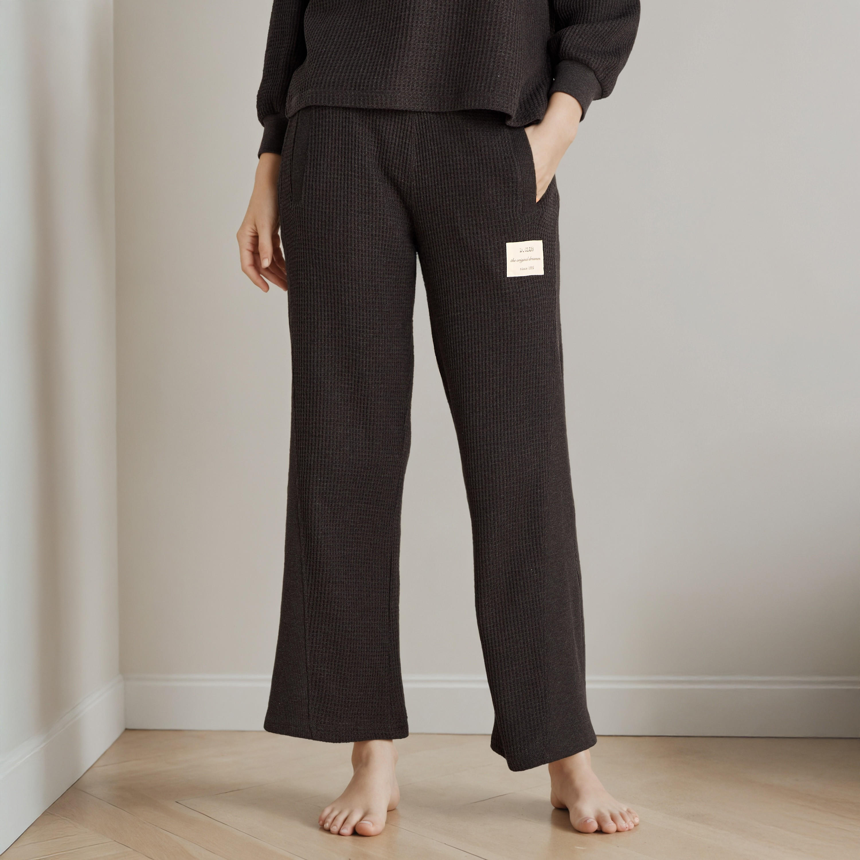 Textured Cotton Pyjama Set-women-clothing-nightwear-pyjamas-longsets-image-4